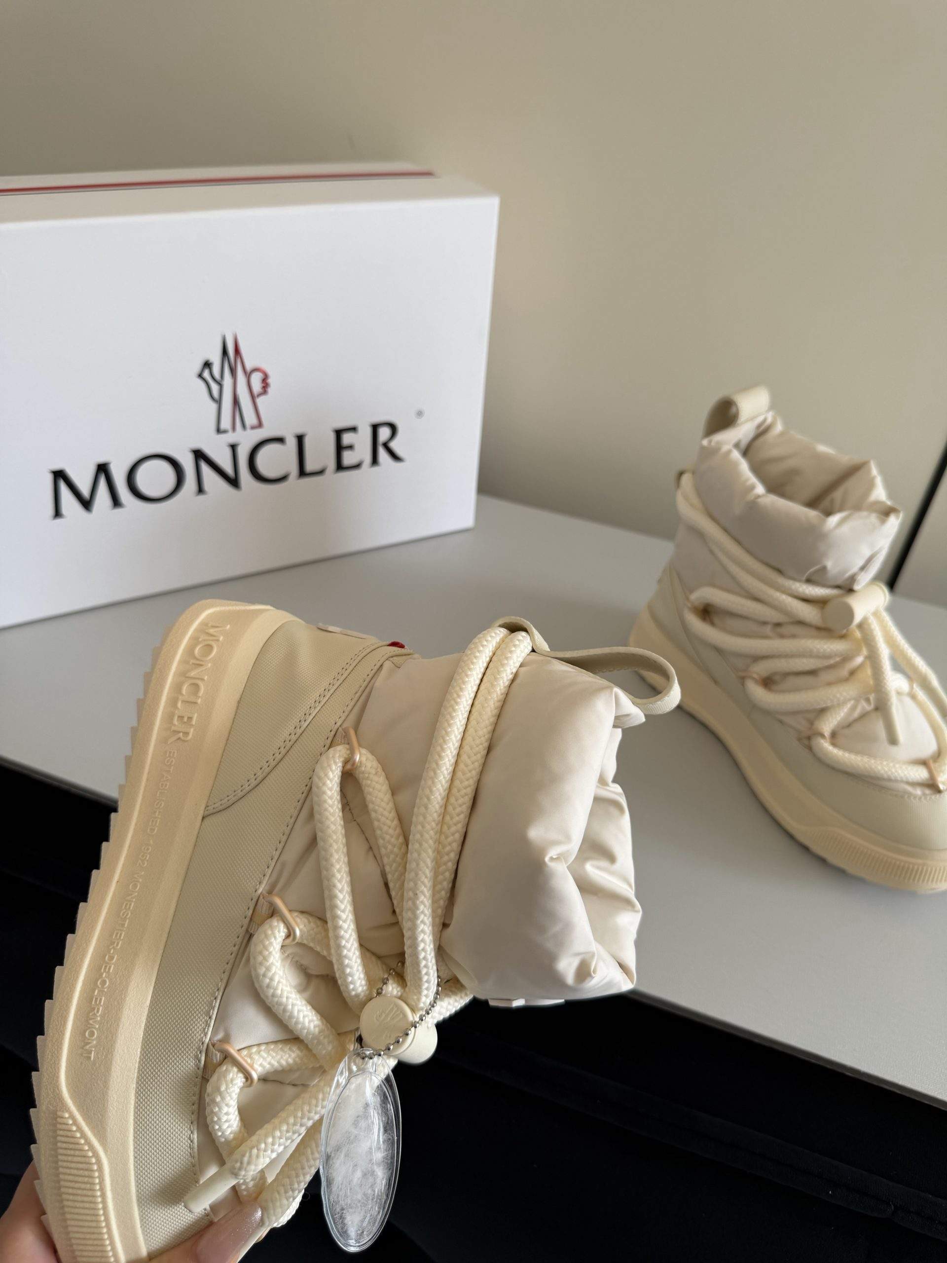 Superior Moncler Altive Mid Replica Snow Boots - Image 7