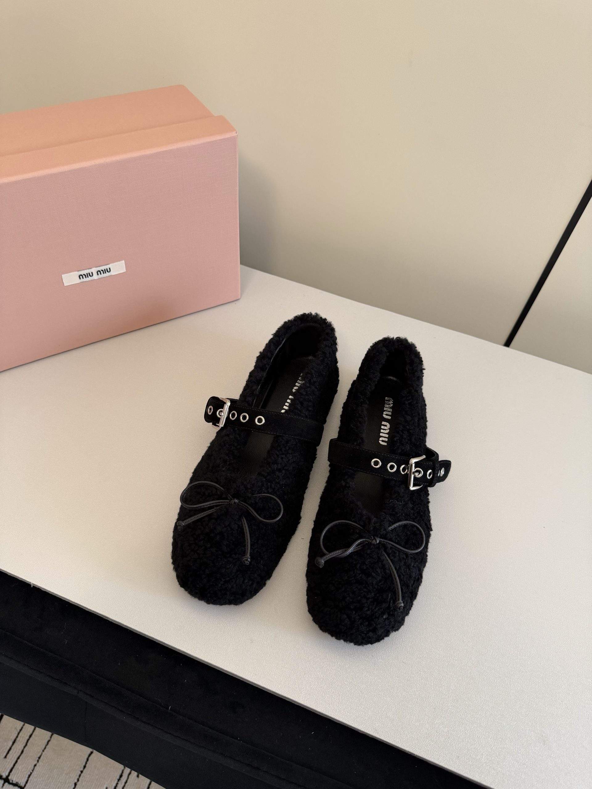 Superior Miu Miu Shearling Replica Ballerinas