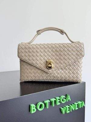 Luxury Replica Bottega Veneta Knot Lock