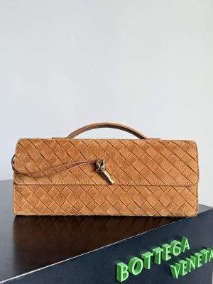 Superior Bottega Veneta Andiamo Replica Clutch