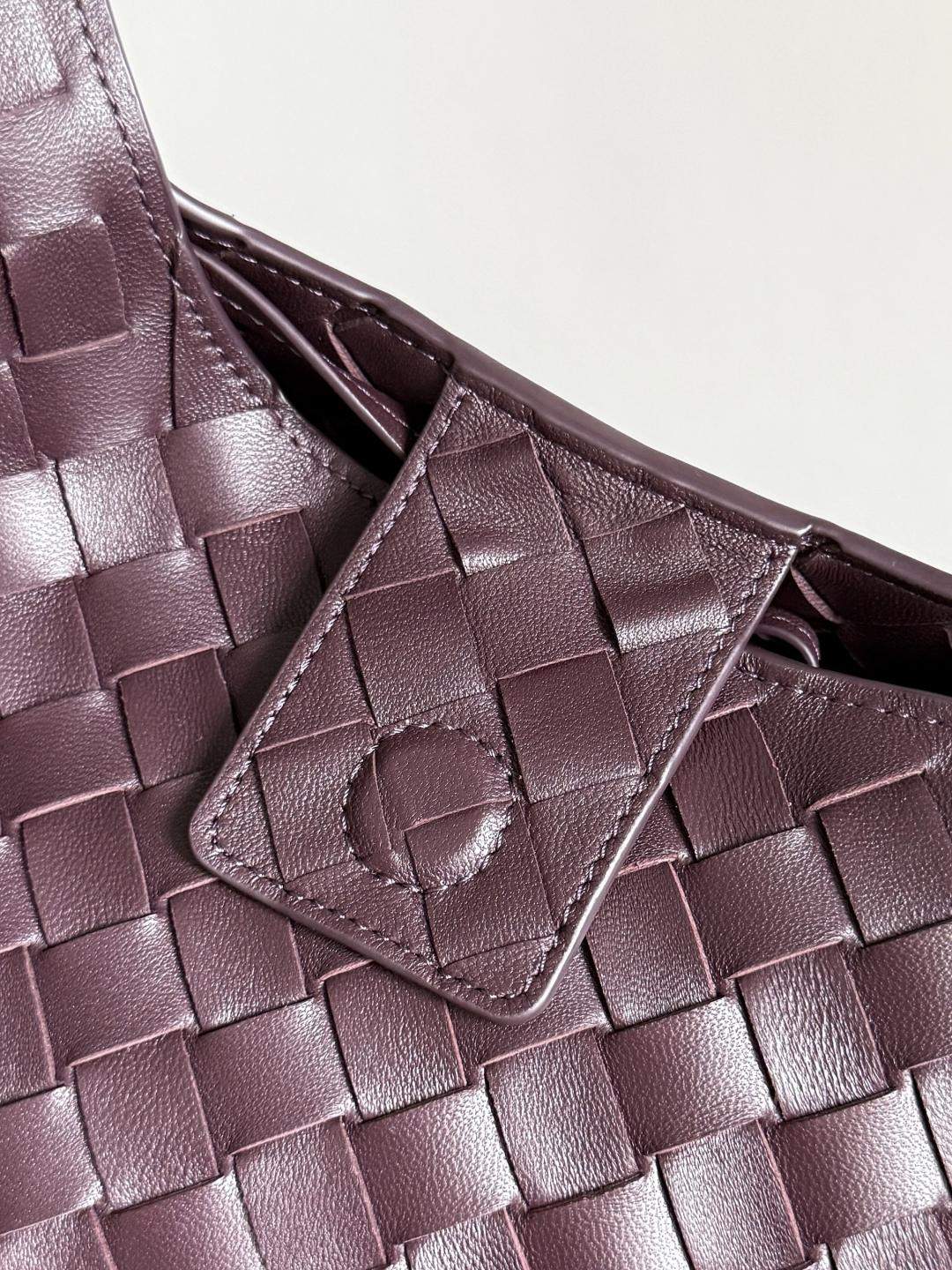 Luxury Replica Bottega Veneta Large Campana - Image 7