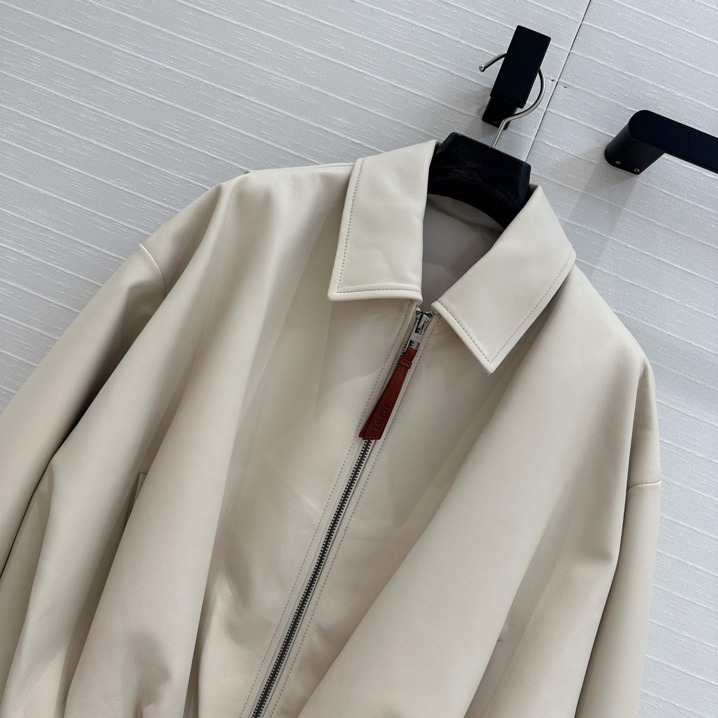 Finest Loewe Draped Replica Jacket In Nappa Lambskin - Image 3