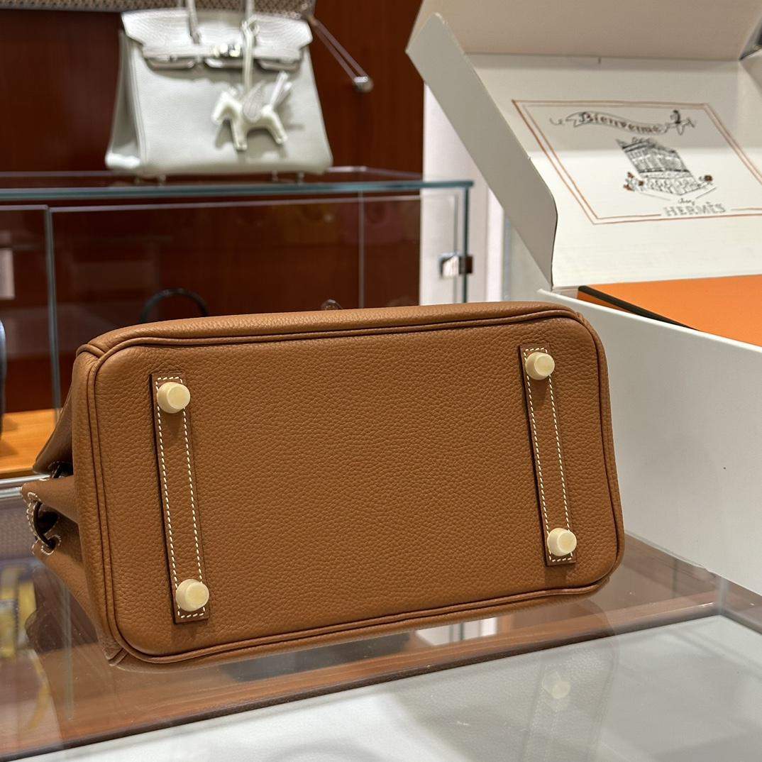 Luxury Hermes Birkin Touch 25 cm Replica Bag In Togo Leather With Gold-Tone Metal - Image 9