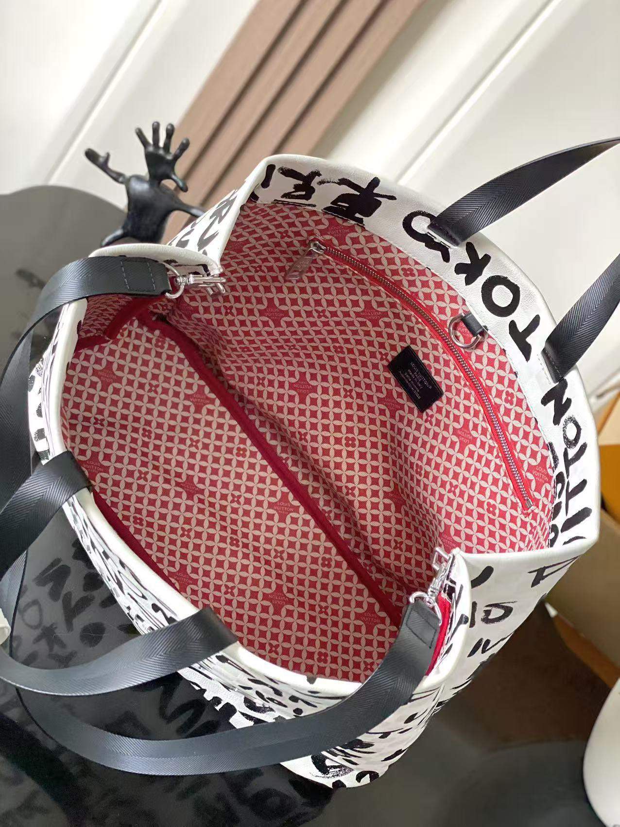 Exclusive Louis Vuitton Replica Shopper Tote MM - Image 5