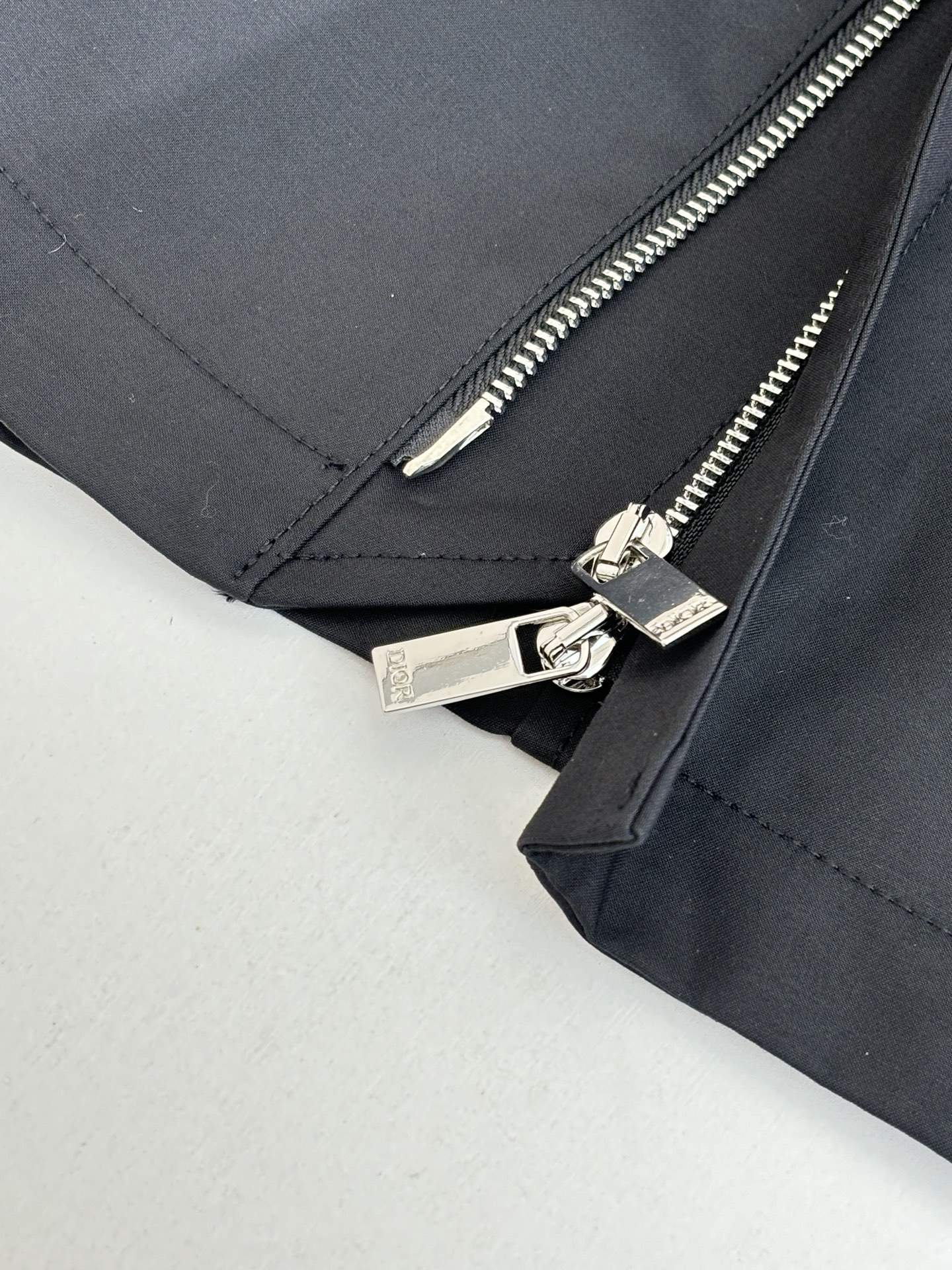 Copy Christian Dior Zipped Replica Blouson Jacket with Christian Dior Paris Tag - Image 8