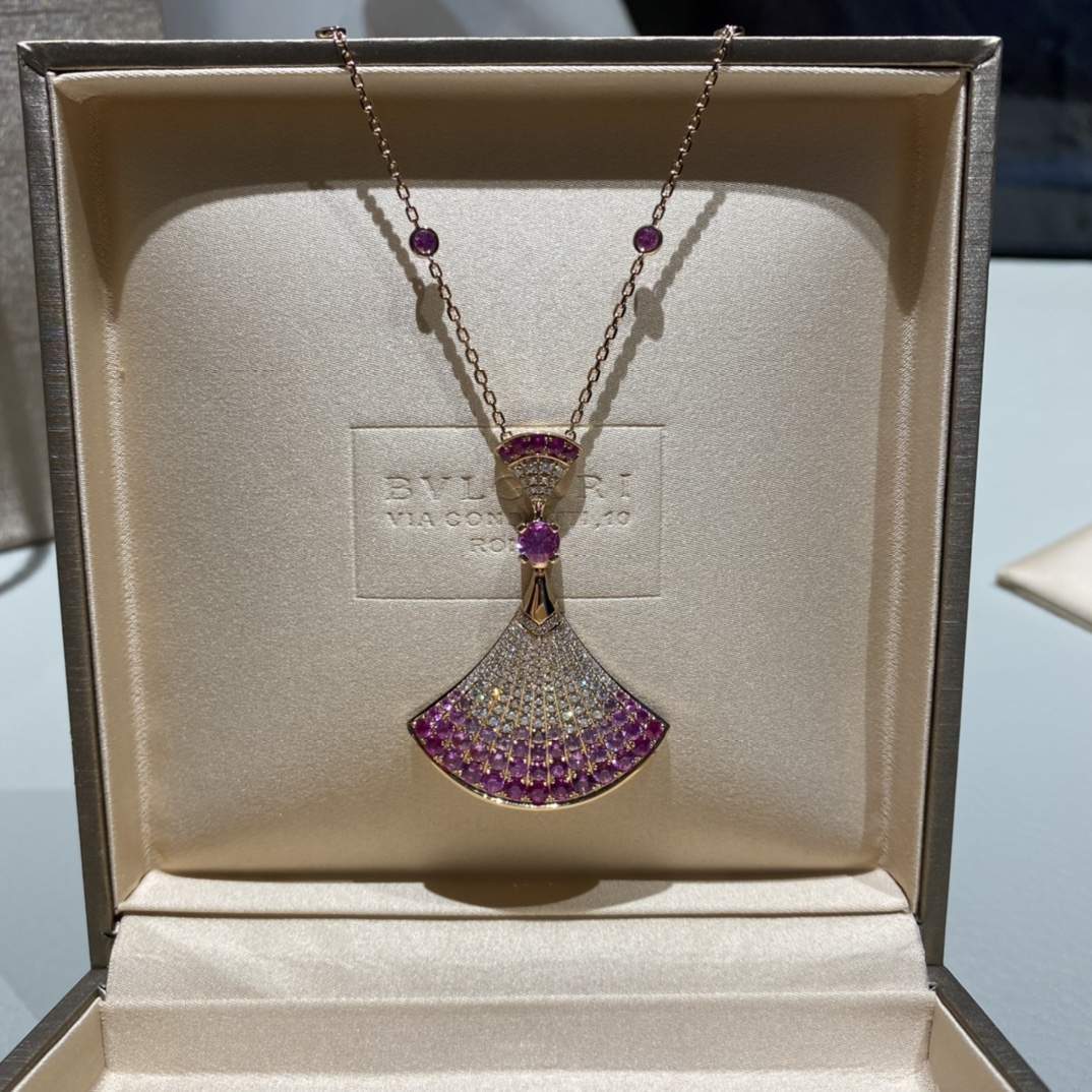 Top Grade Bvlgari Divas Dream Replica Necklace - Image 3