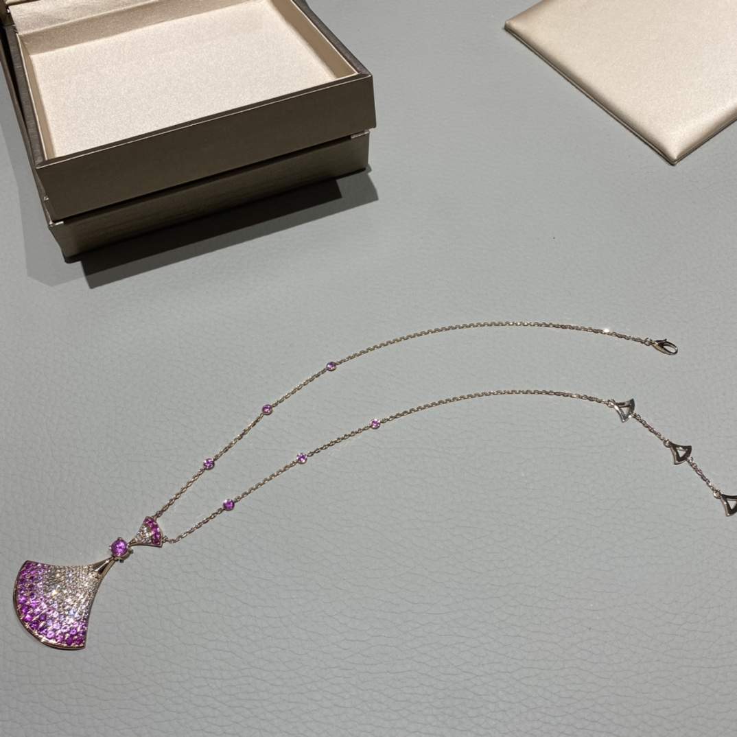 Top Grade Bvlgari Divas Dream Replica Necklace - Image 2