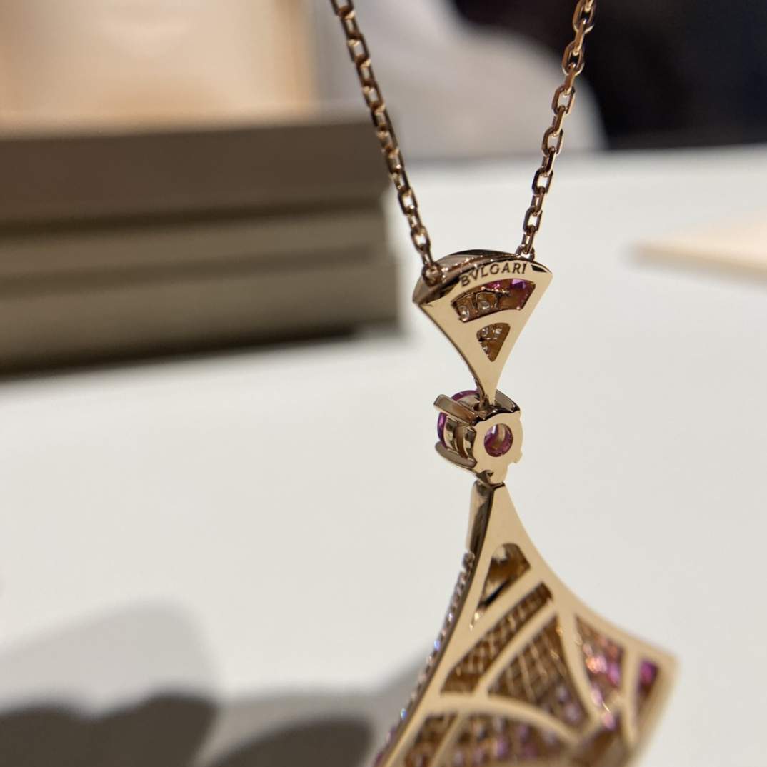 Top Grade Bvlgari Divas Dream Replica Necklace - Image 9