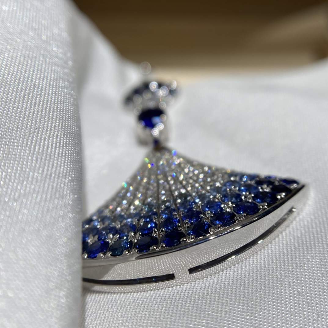 Mirror Quality Bvlgari Divas Dream Replica Necklace - Image 7