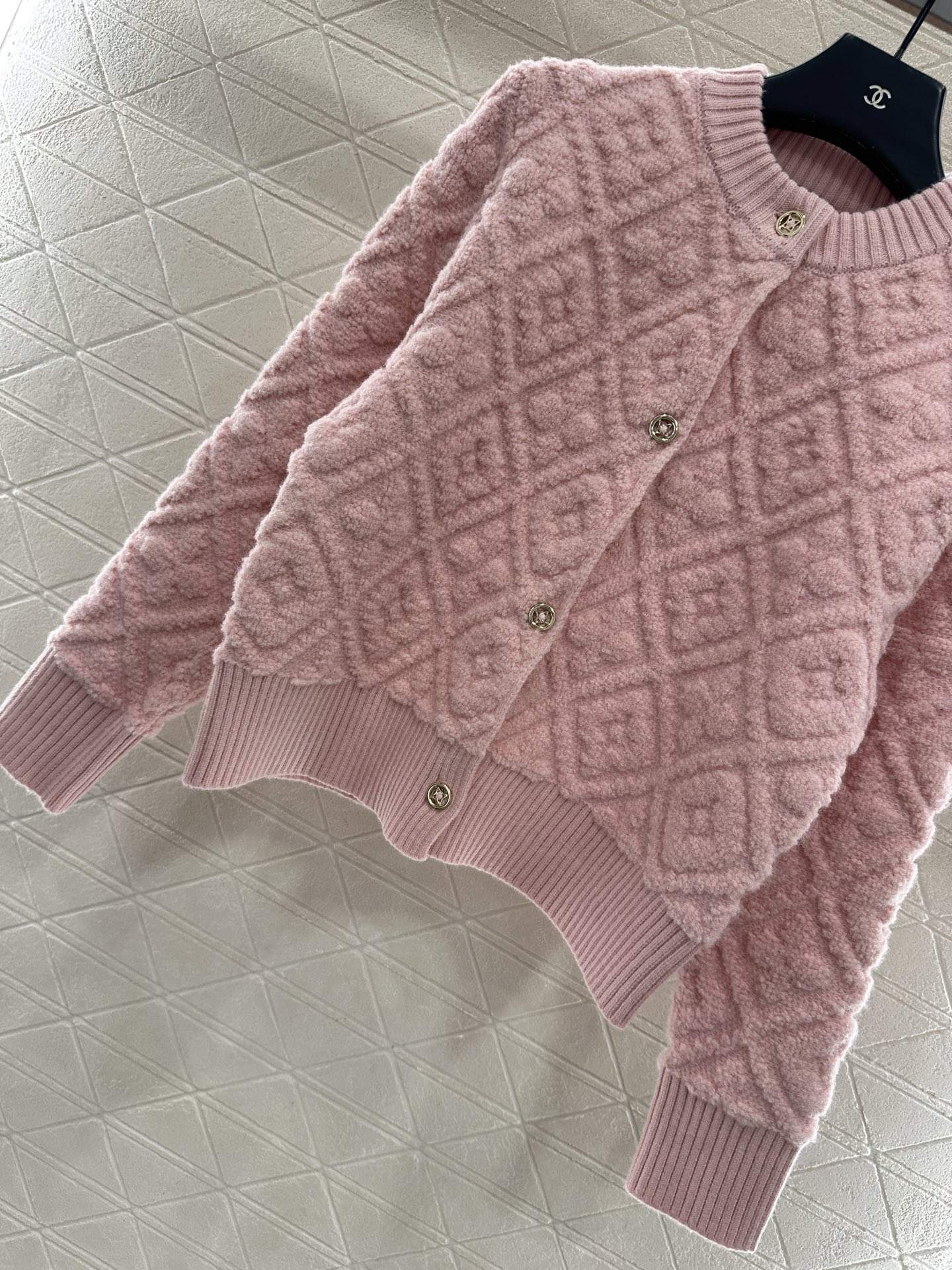 Copy Louis Vuitton Monogram Toweling Replica Cardigan - Image 5