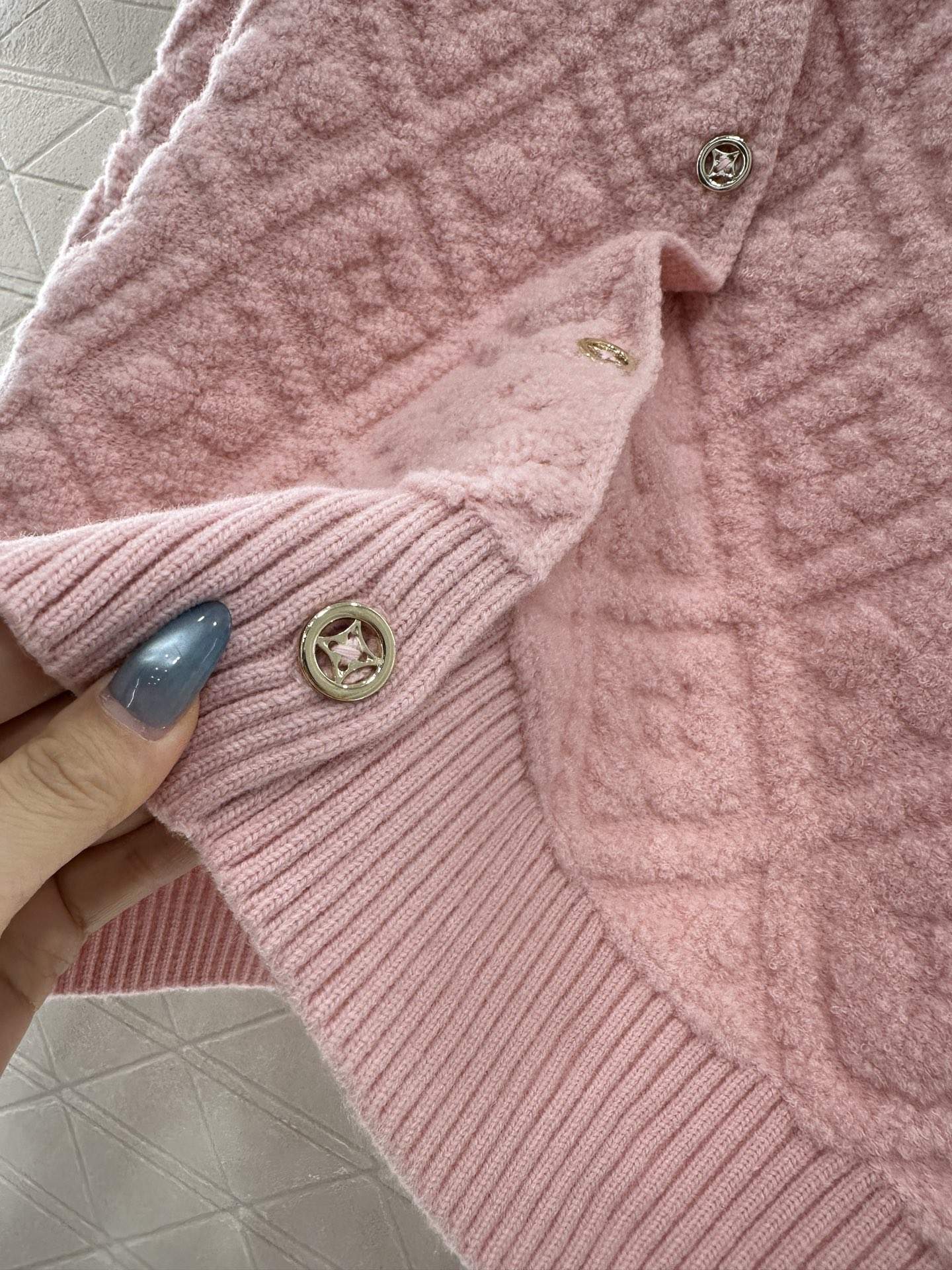 Copy Louis Vuitton Monogram Toweling Replica Cardigan - Image 7