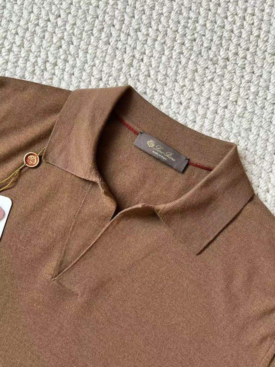 Top Grade Loro Piana Buttonless Replica Polo-shirt - Image 8