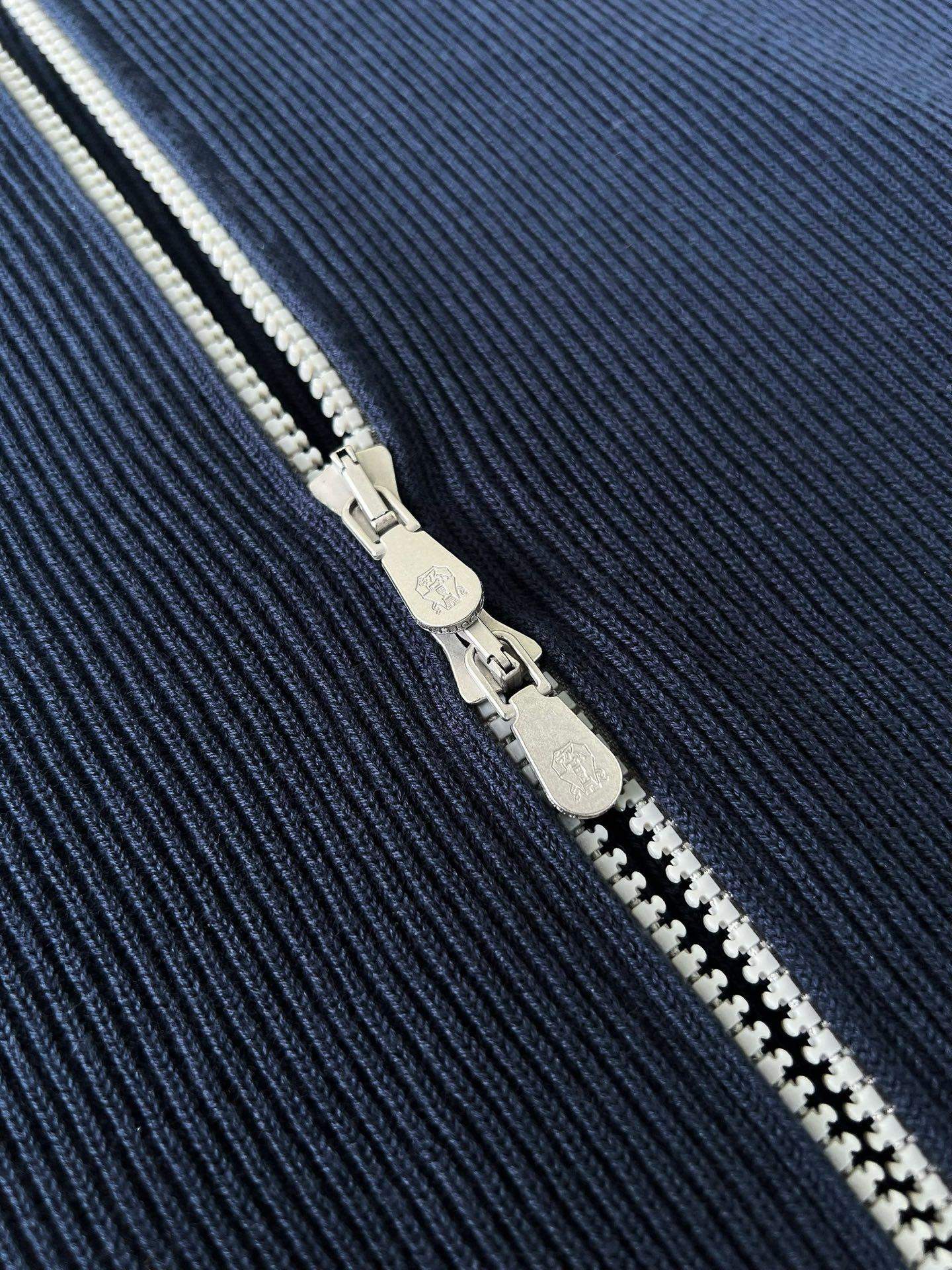 Deluxe Brunello Cucinelli Malfile Cotton English Rib Replica Cardigan With Raglan Sleeves And Zipper - Image 5