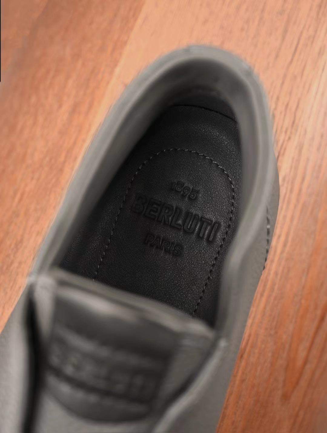 Copy Berluti Echappee Soft Grained Calf Leather Replica Slip-On - Image 4