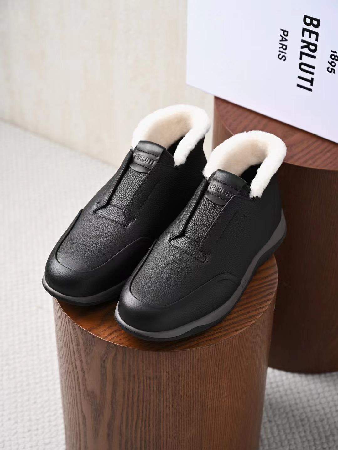Mirror Quality Berluti Echappee Suede Replica Slip On - Image 2