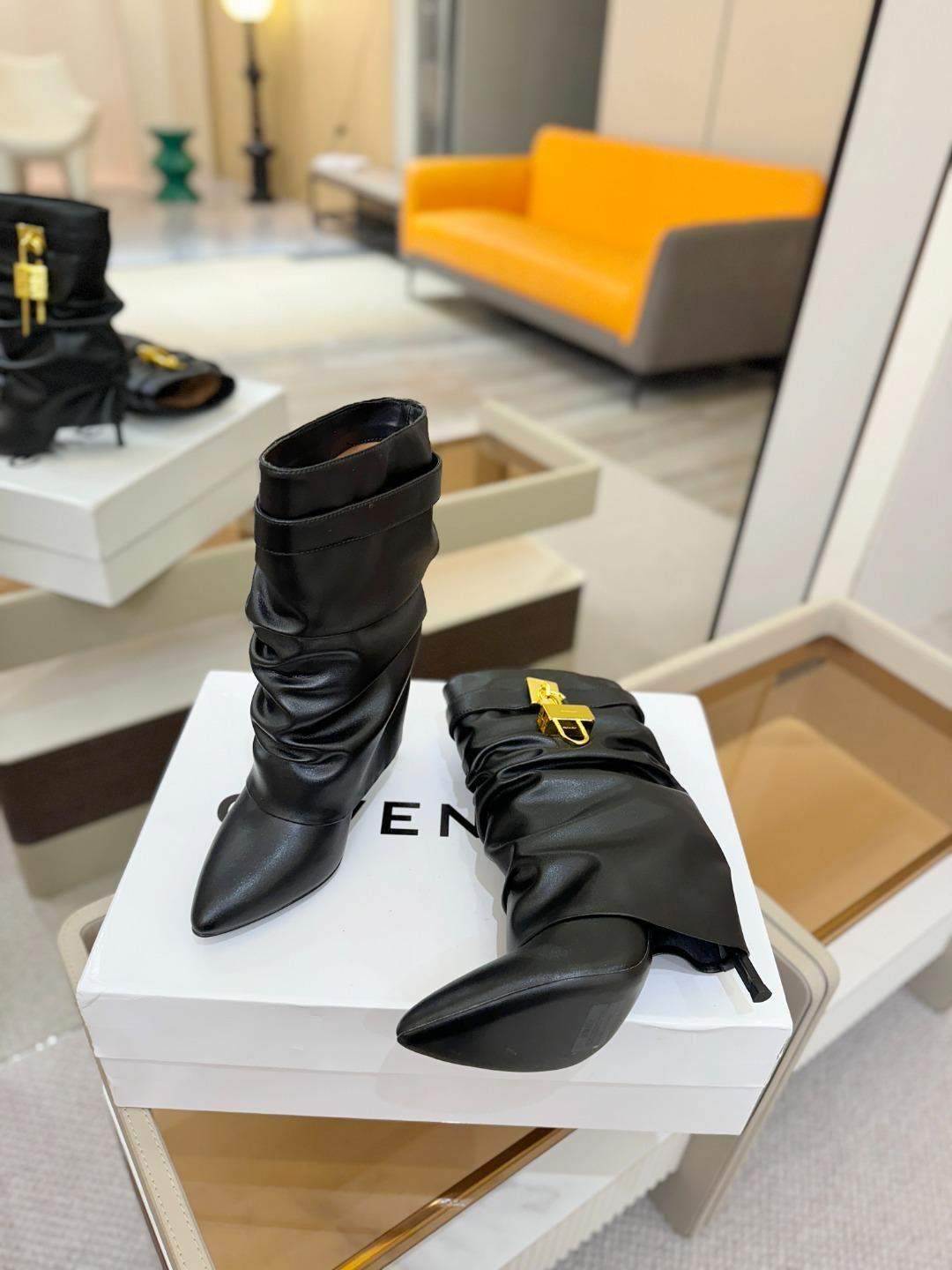 Copy Givenchy Shark Lock Stiletto Replica Ankle Boots In Nappa Leather - Image 7