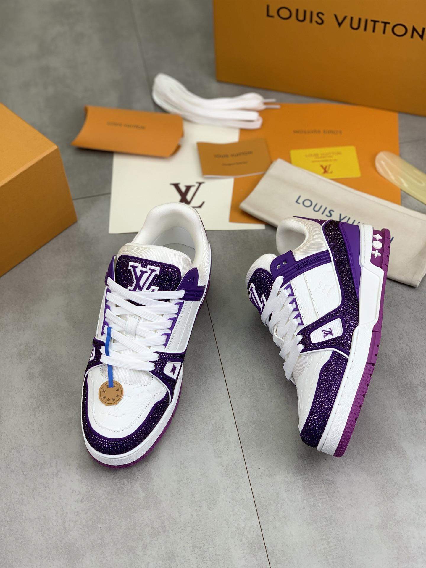 Premium Replica Louis Vuitton LV Trainer Sneaker - Image 3