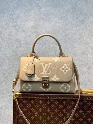 Deluxe Louis Vuitton Madeleine MM Replica Bag