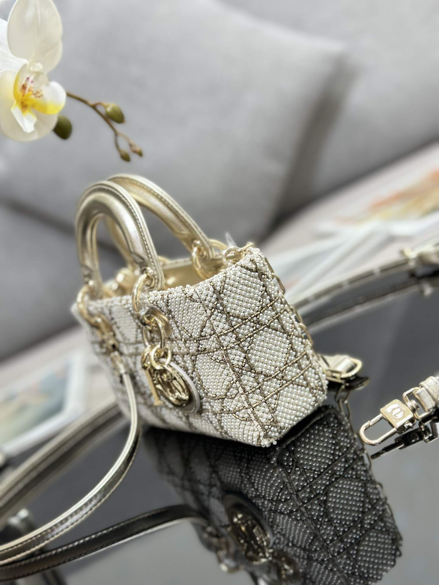 Superior Christian Dior Lady D-Joy Replica Micro Bag - Image 4