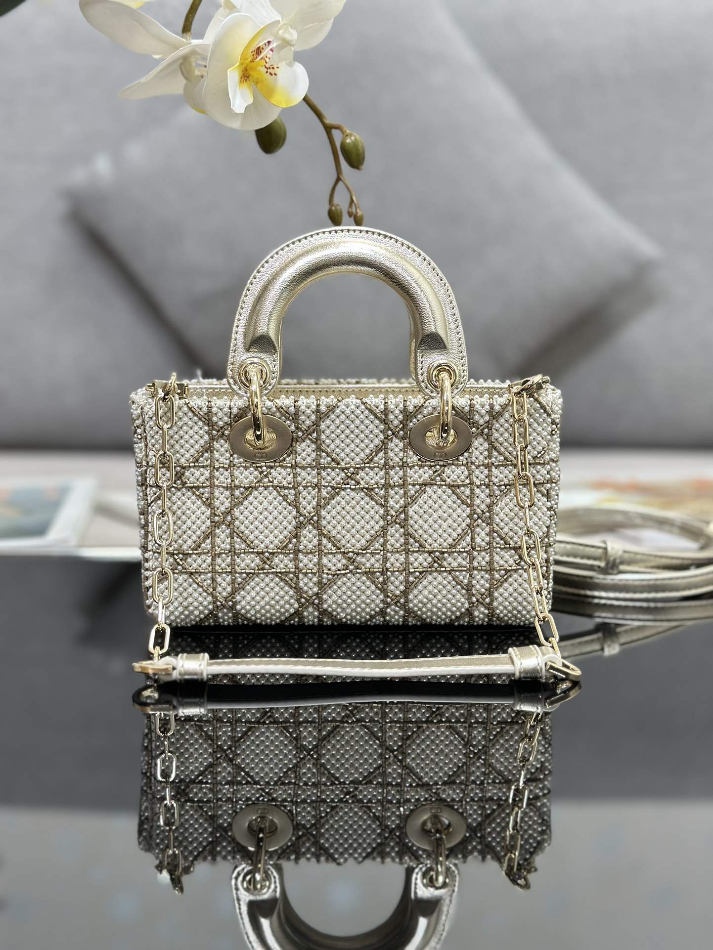 Superior Christian Dior Lady D-Joy Replica Micro Bag - Image 2
