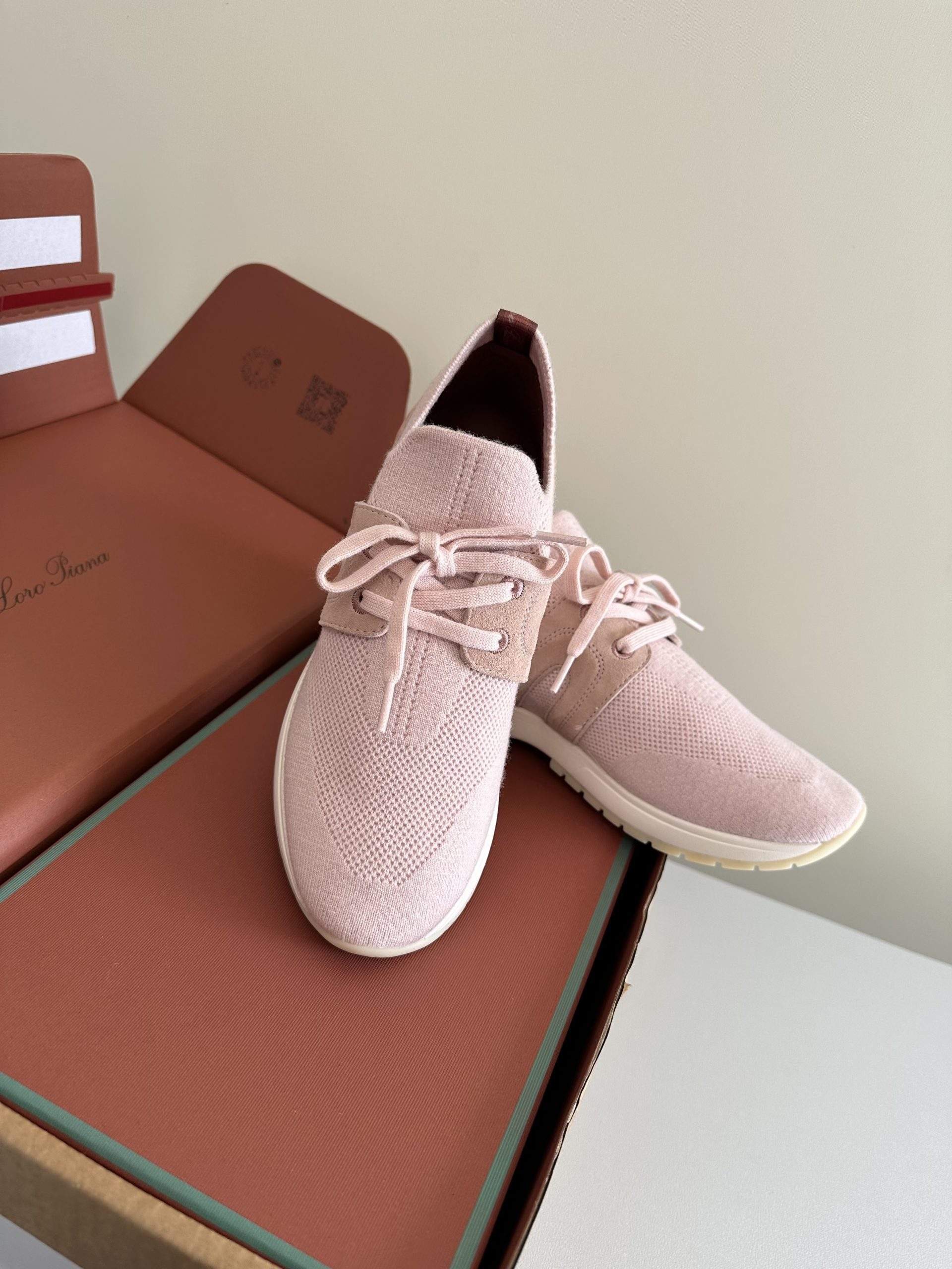 Elite Loro Piana 360 LP Lady Flexy Walk Replica Sneaker - Image 3