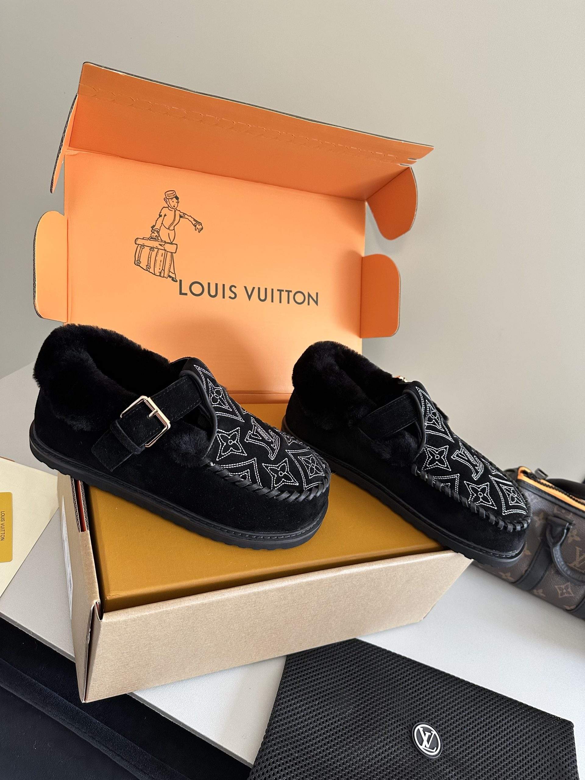 Deluxe Louis Vuiton Colorado Comfort Replica Mary Jane - Image 2