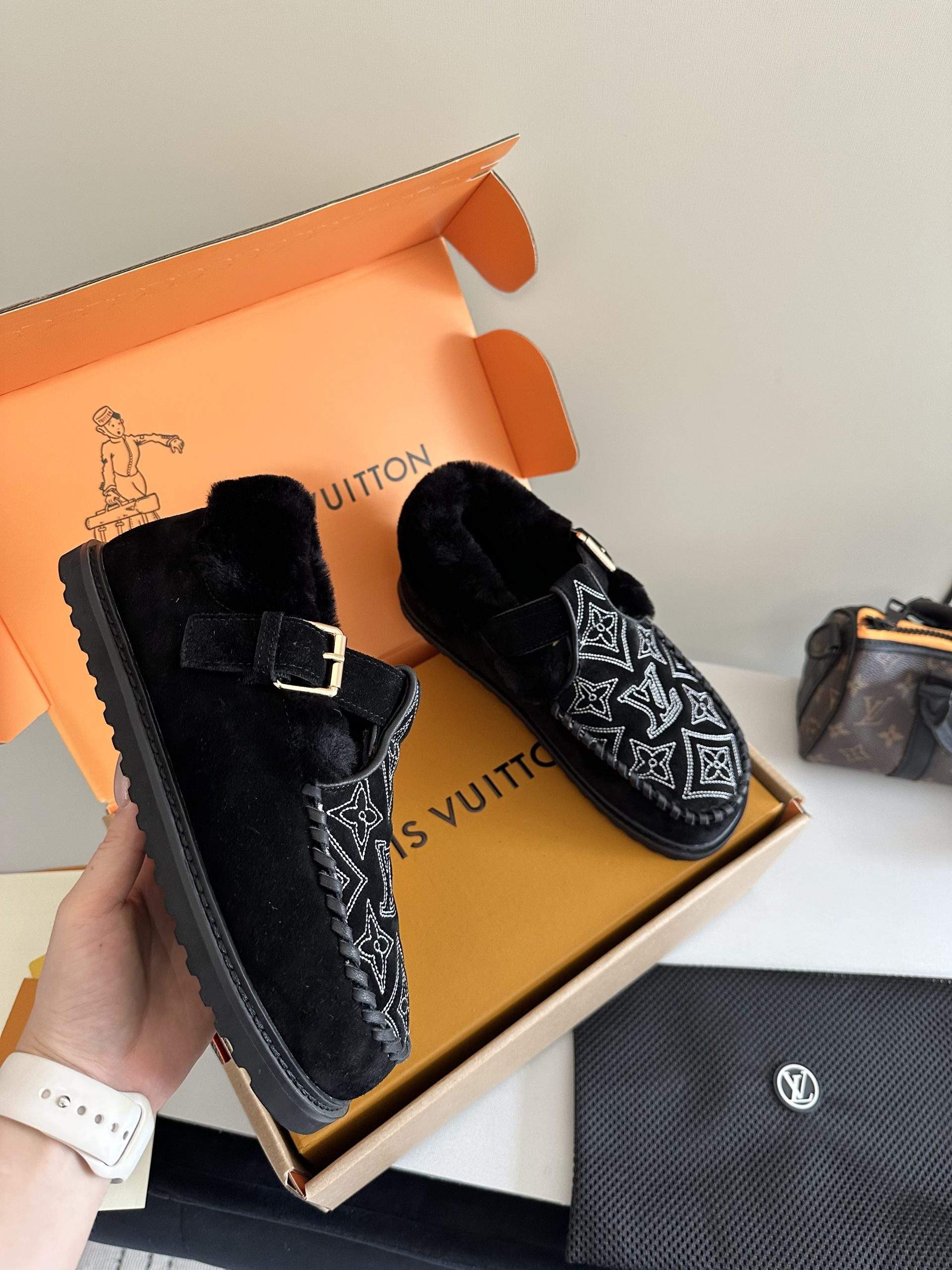 Deluxe Louis Vuiton Colorado Comfort Replica Mary Jane - Image 4