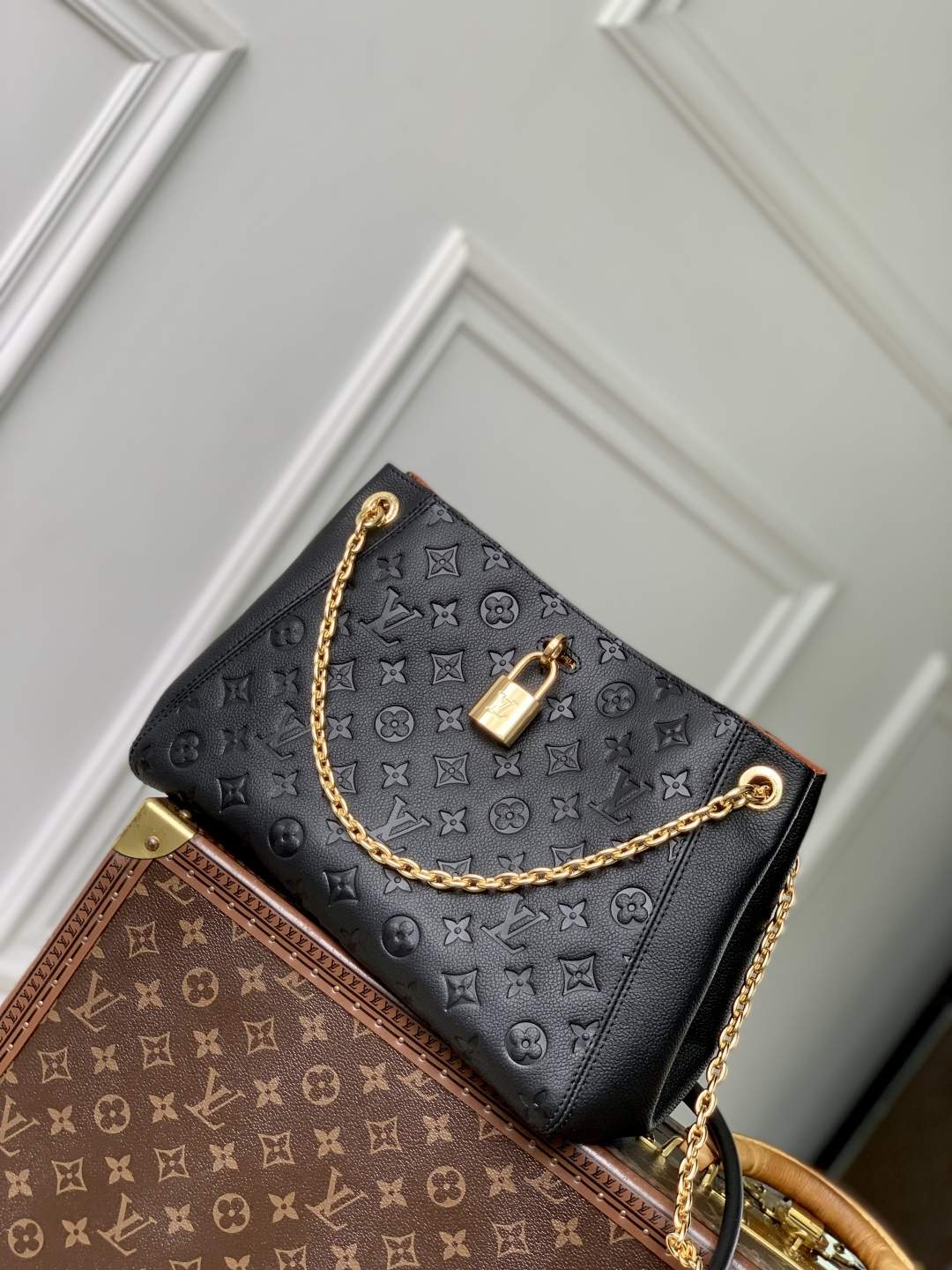Supreme Louis Vuitton Anytime PM Replica Bag - Image 3