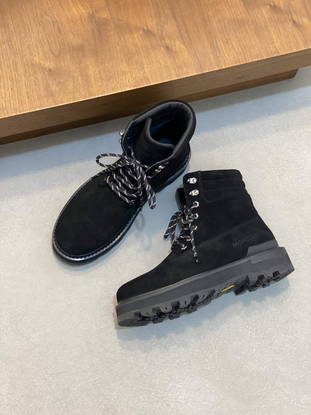 Deluxe Moncler Peka Lace-Up Suede Replica Boots - Image 3