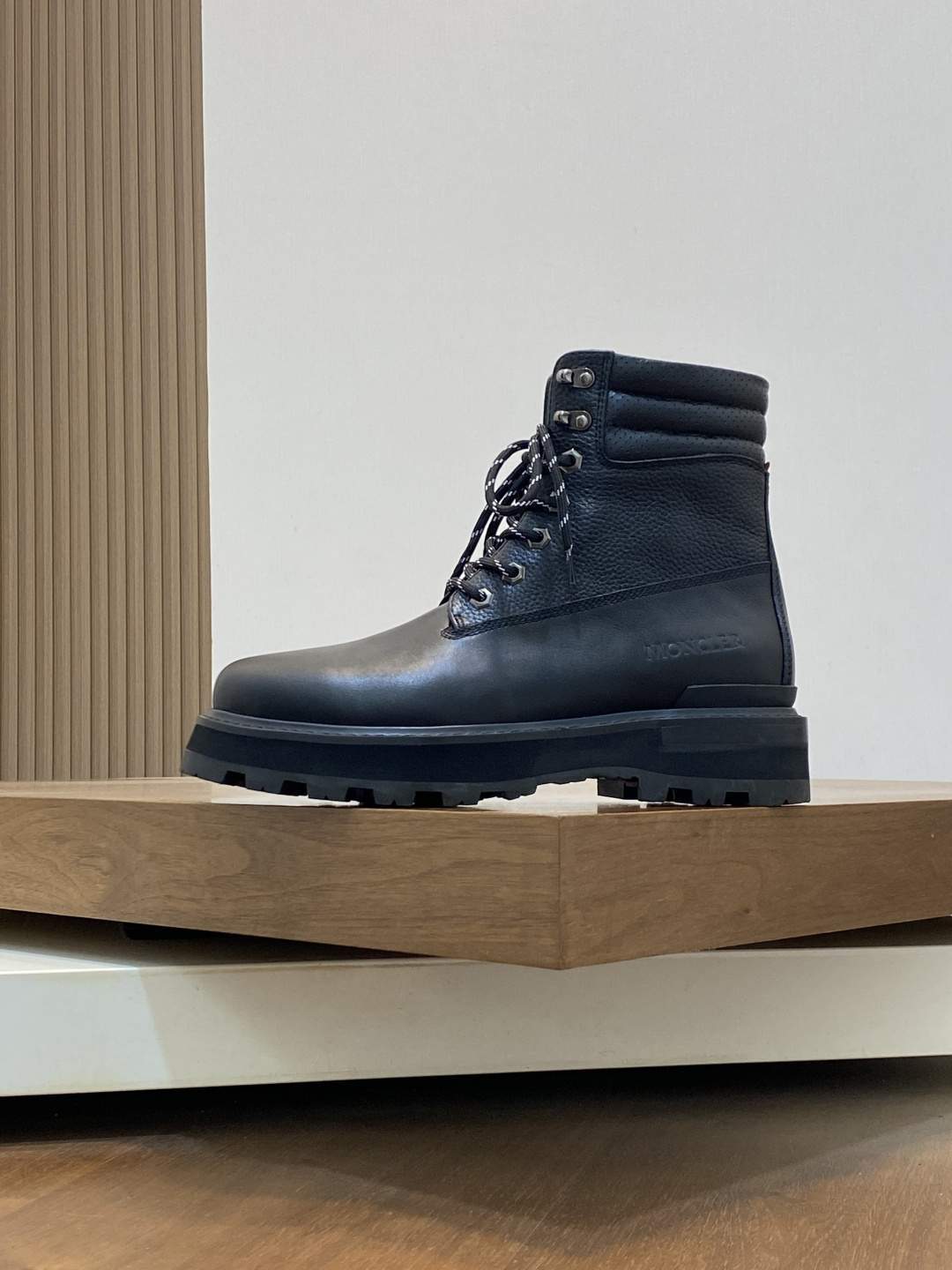 Superior Moncler Peka Lace-Up Leather Replica Boots - Image 4