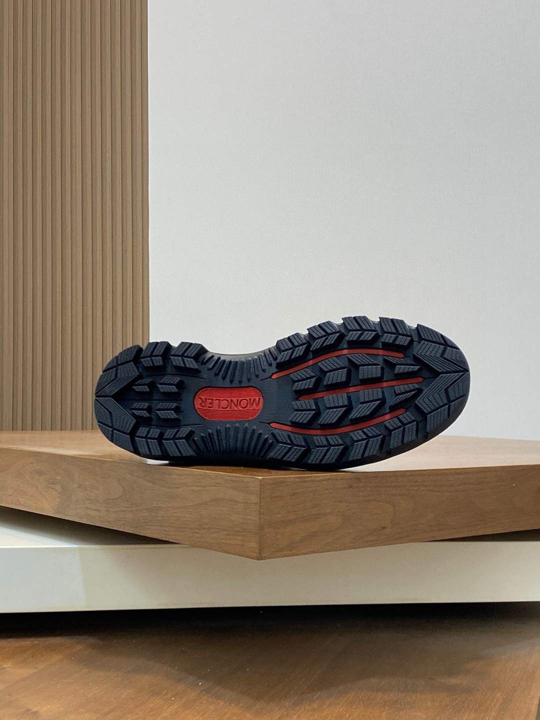 Supreme Moncler Larue Leather Chelsea Replica Boots - Image 9