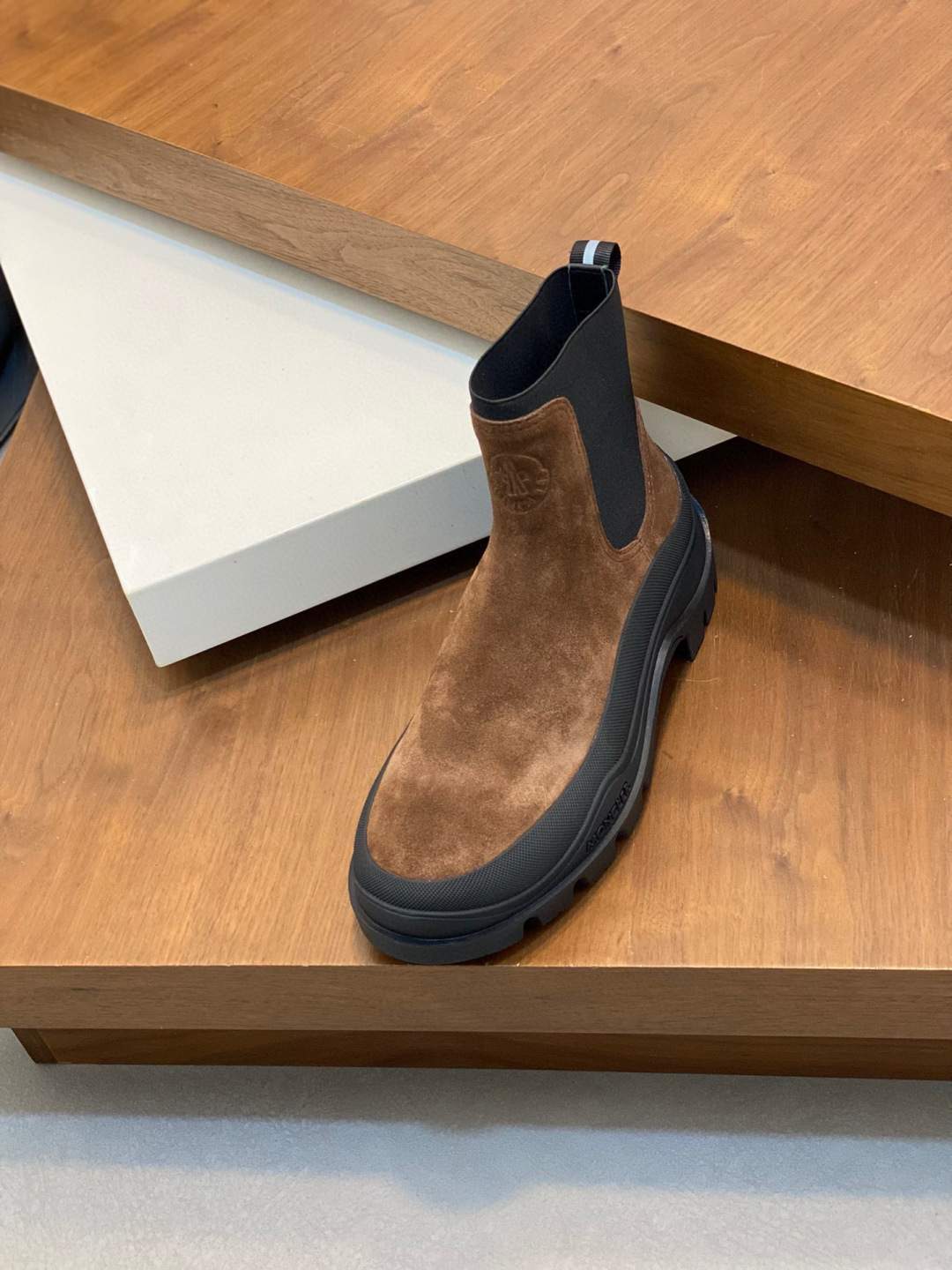 Supreme Moncler Larue Leather Chelsea Replica Boots - Image 6