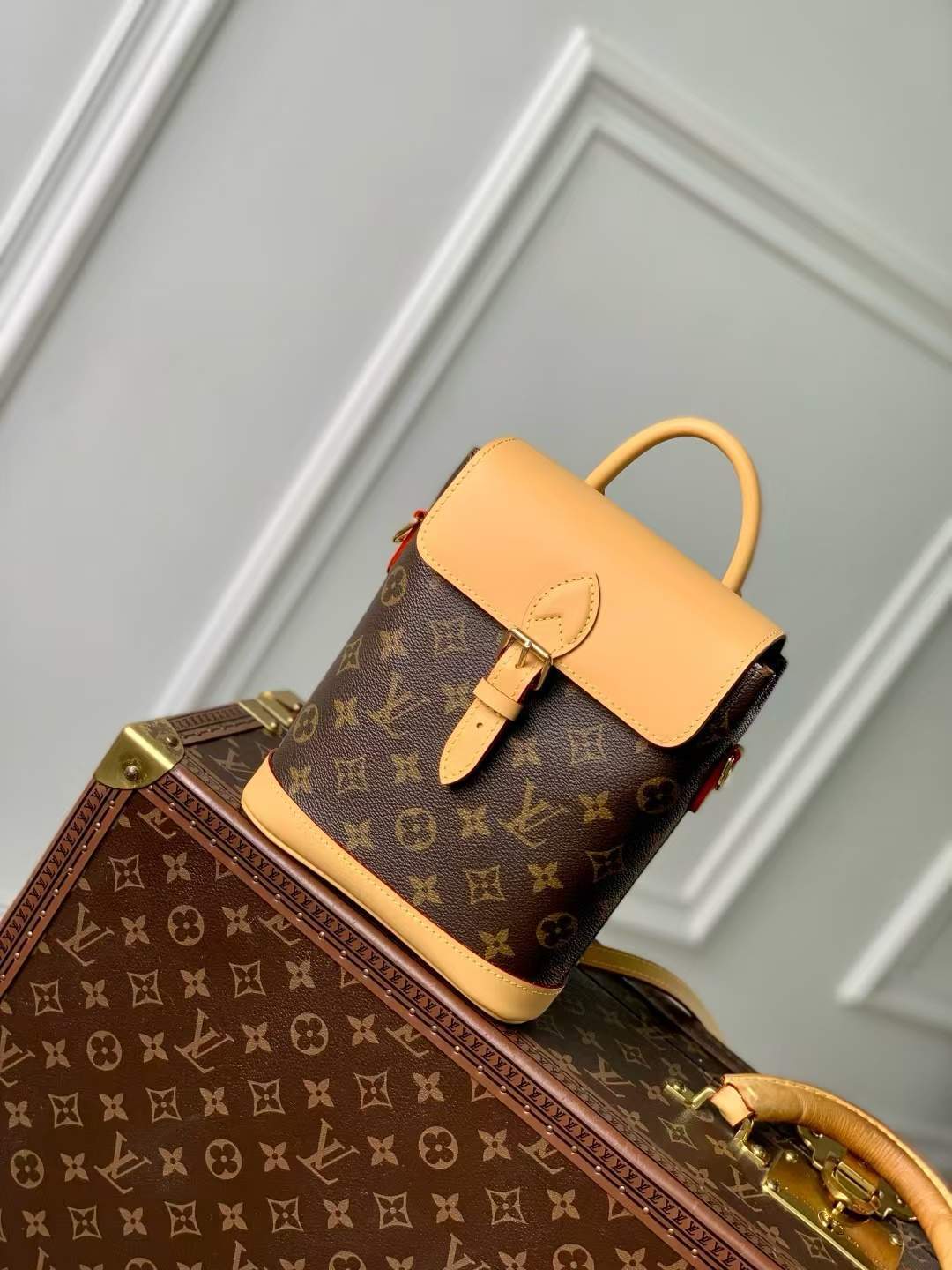 Finest Louis Vuitton Soho Mini Replica Bag