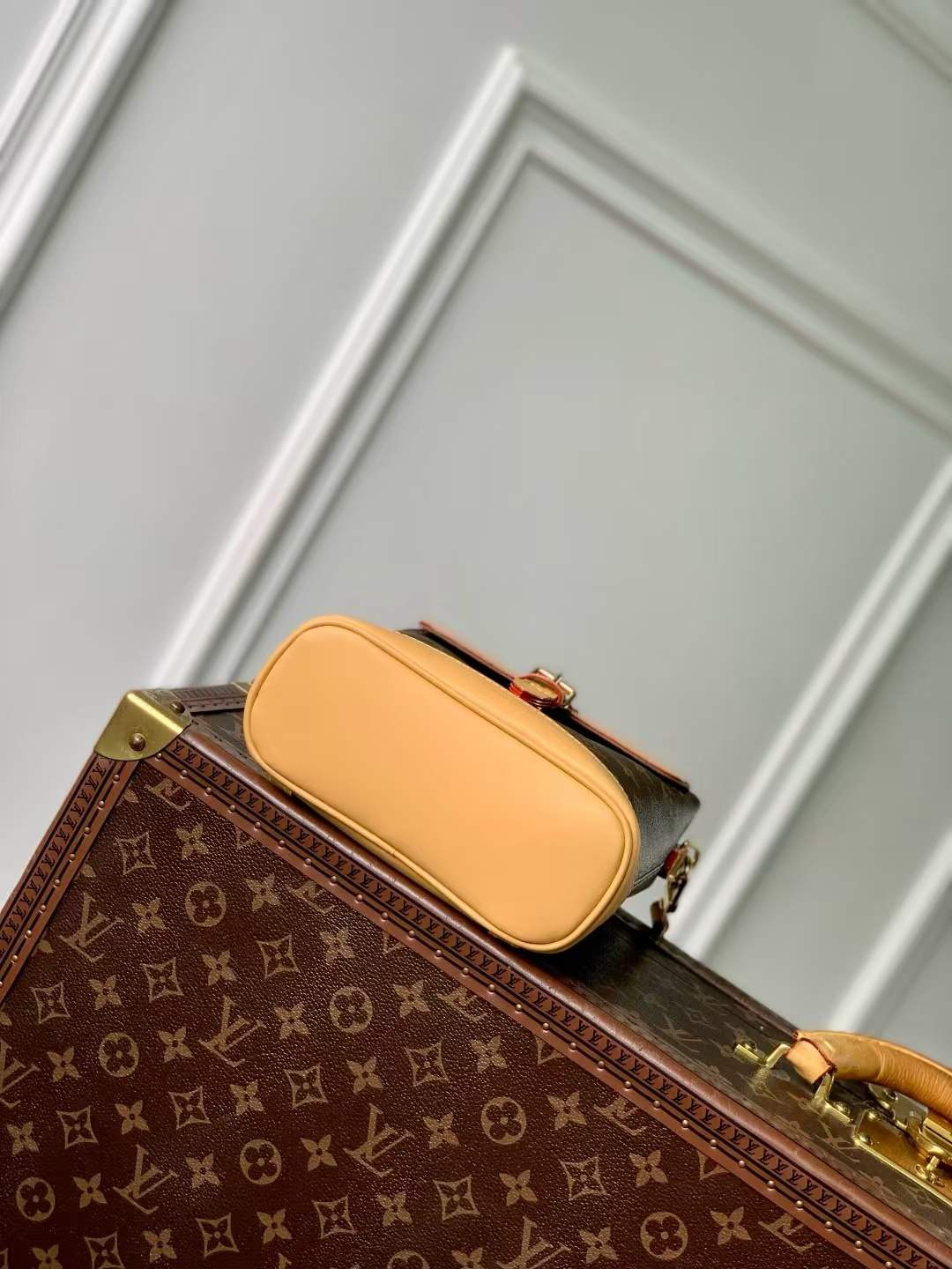 Finest Louis Vuitton Soho Mini Replica Bag - Image 5