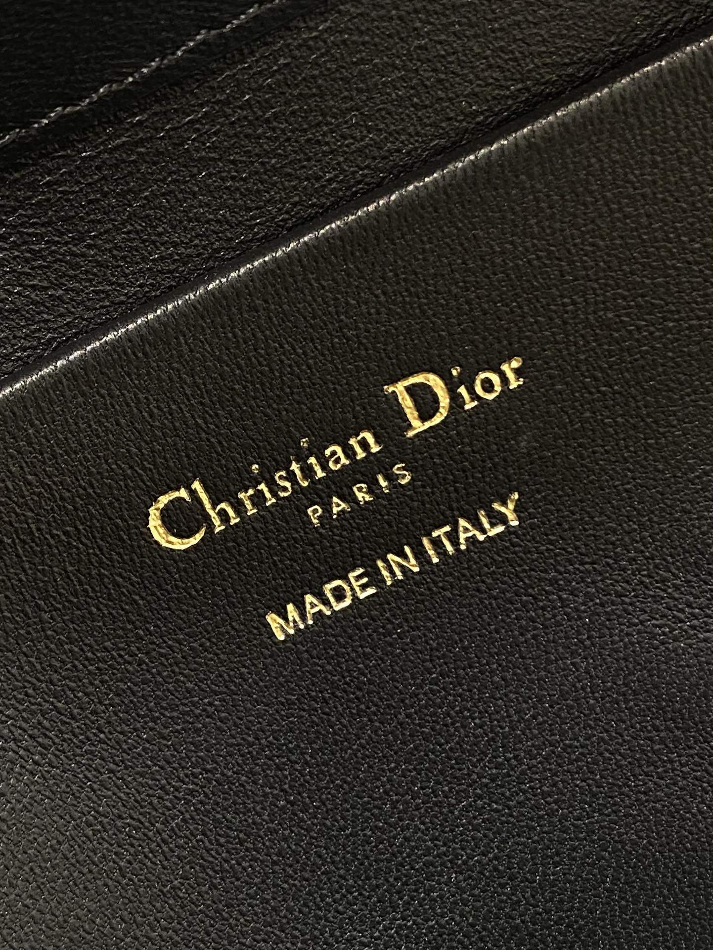 Elite Christian Dior Medium Dior Toujours Vertical Replica Tote Bag - Image 9