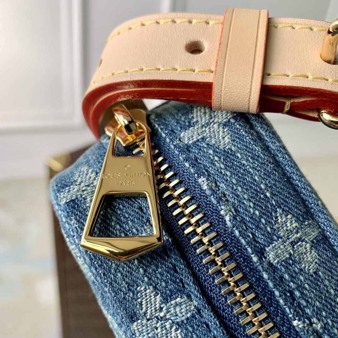 Superior Louis Vuitton Croissant MM Replica Bag - Image 6