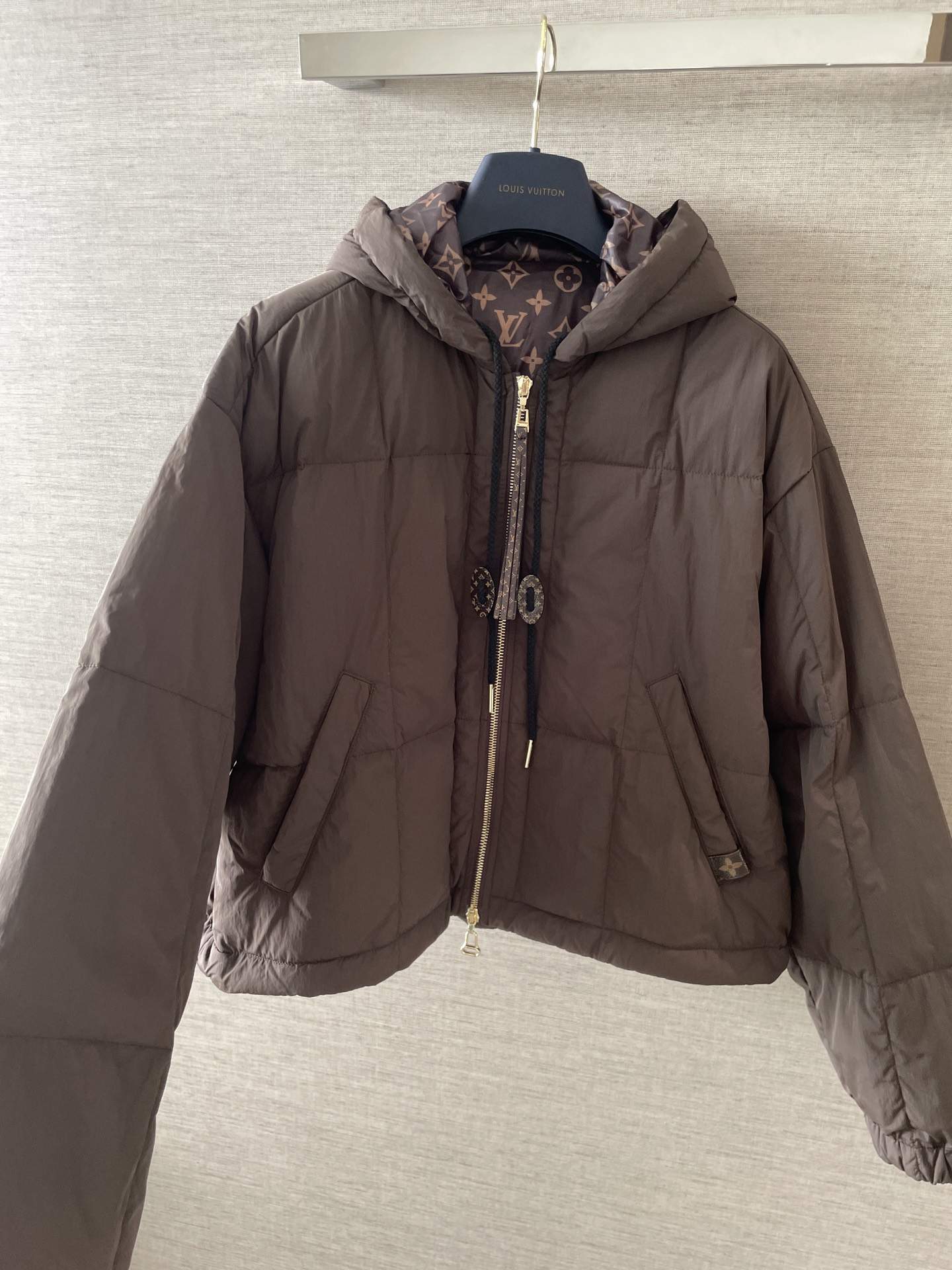 Elite Louis Vuitton Quilted Zip-Up Replica Jacket - Image 6