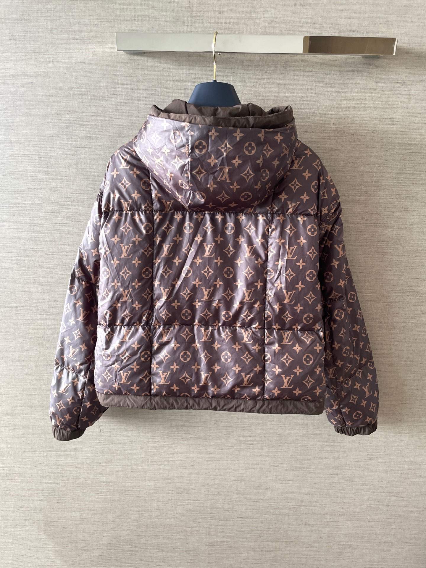 Elite Louis Vuitton Quilted Zip-Up Replica Jacket - Image 4