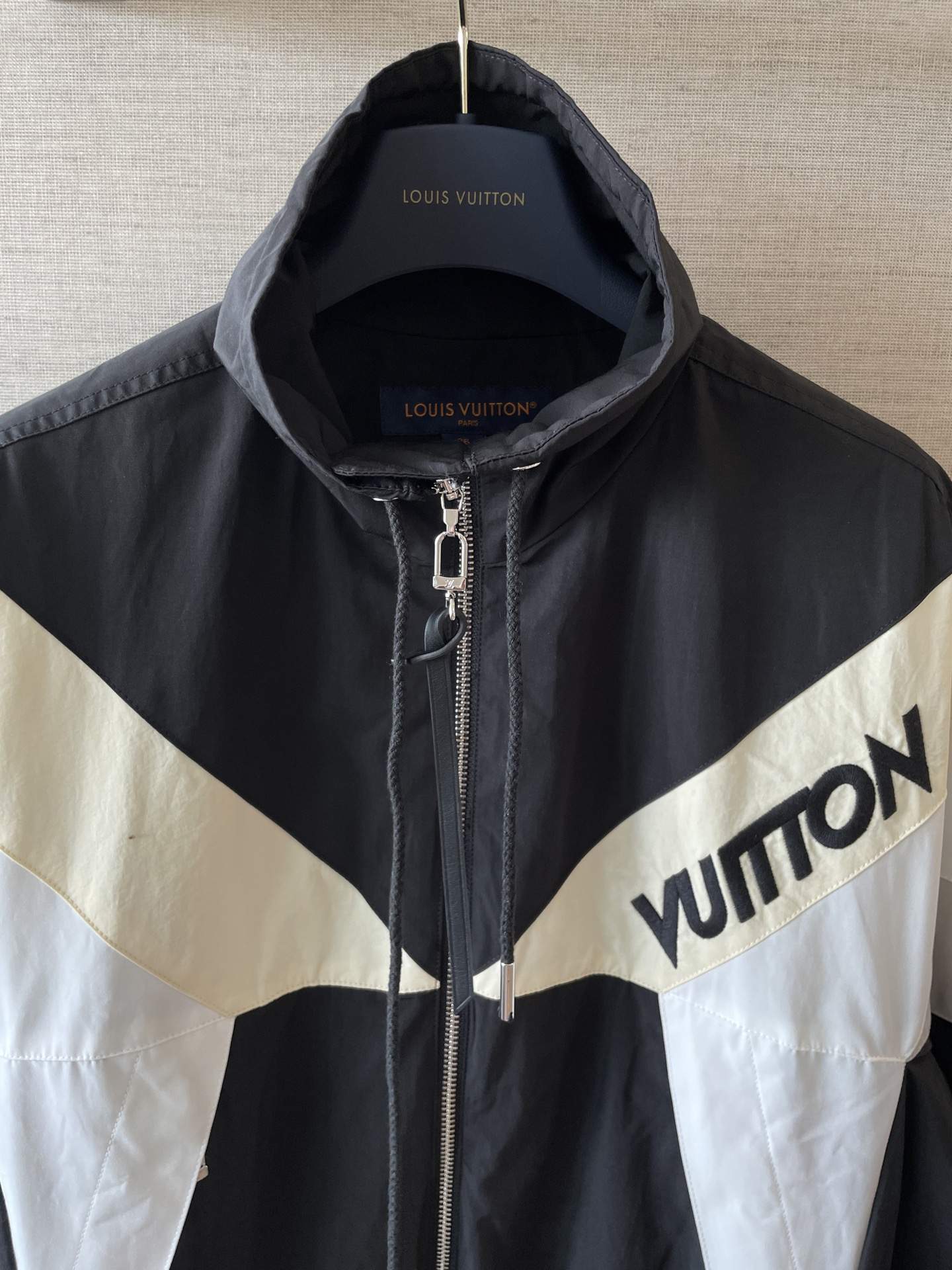Deluxe Louis Vuitton Color-Blocked Replica Windbreaker - Image 6