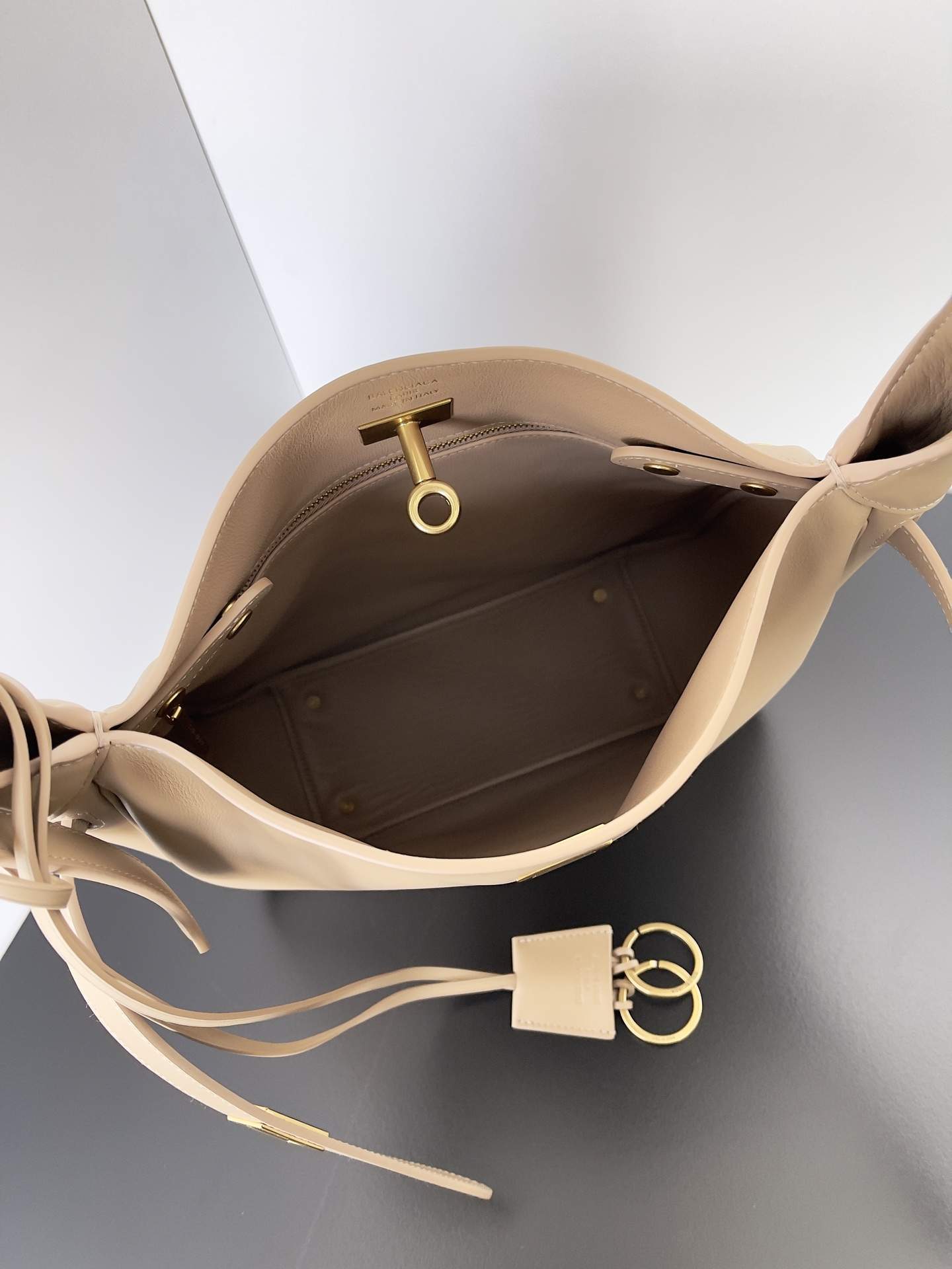 Superior Balenciaga Bel Air Replica Hobo Bag With Gold Hardware - Image 3