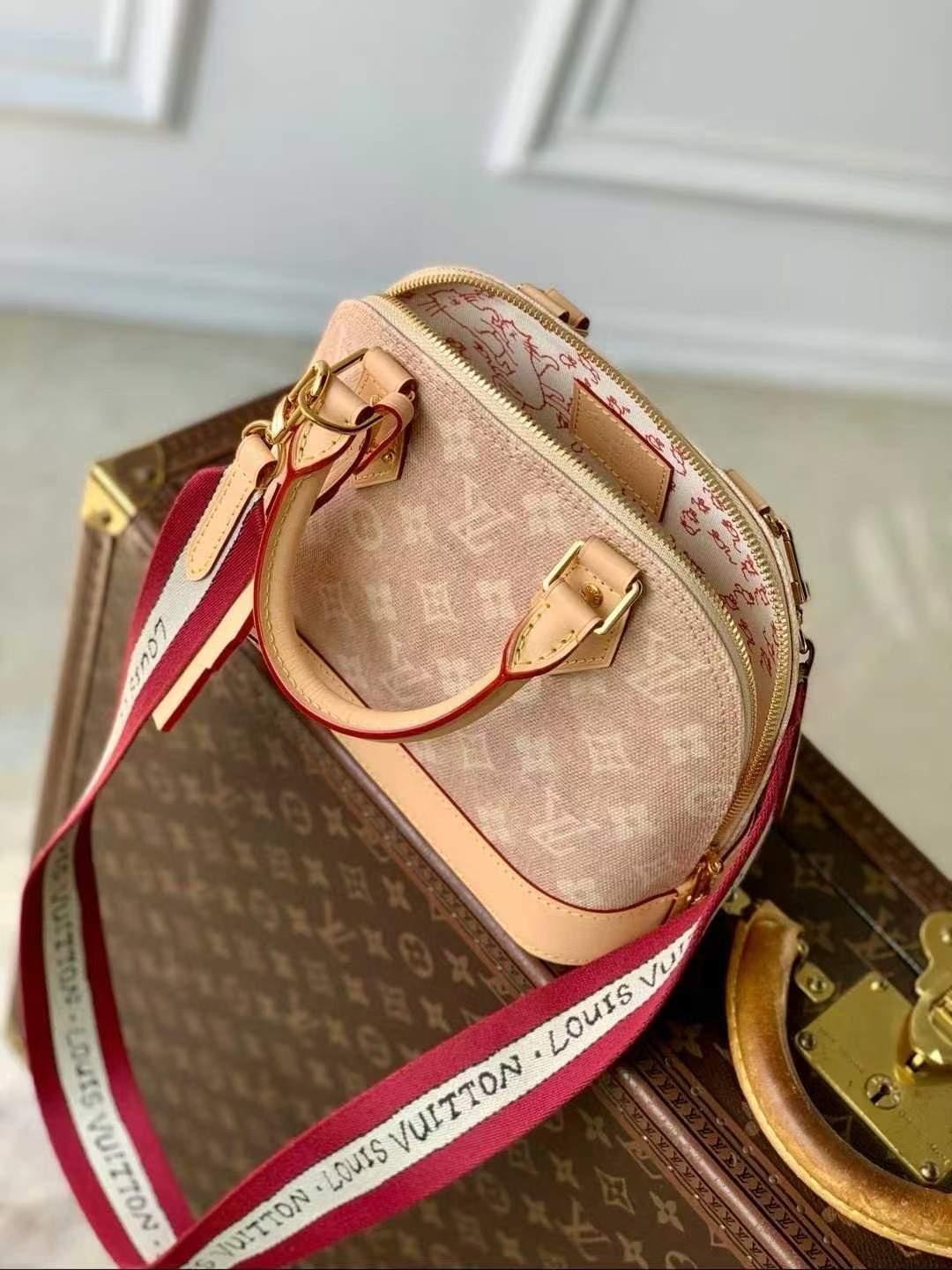 Supreme Louis Vuitton Alma BB Replica Bag - Image 4