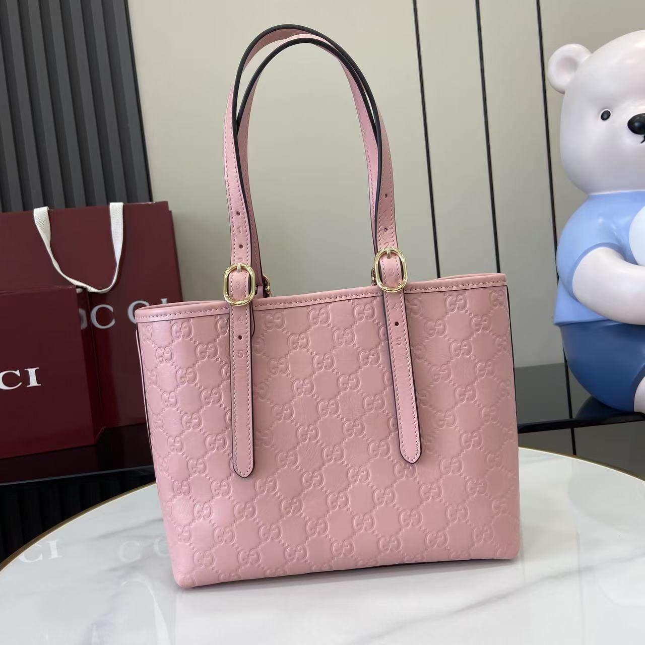 Deluxe Gucci GG Emblem Medium Replica Tote Bag - Image 2