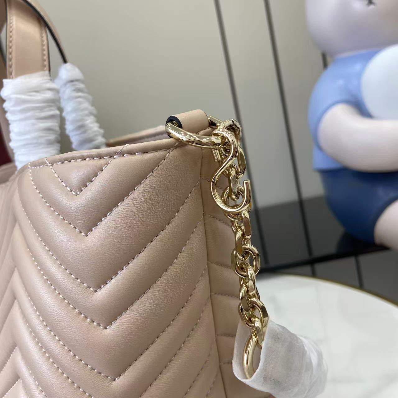 Exact Copy Gucci Betty Medium Replica Tote Bag - Image 9