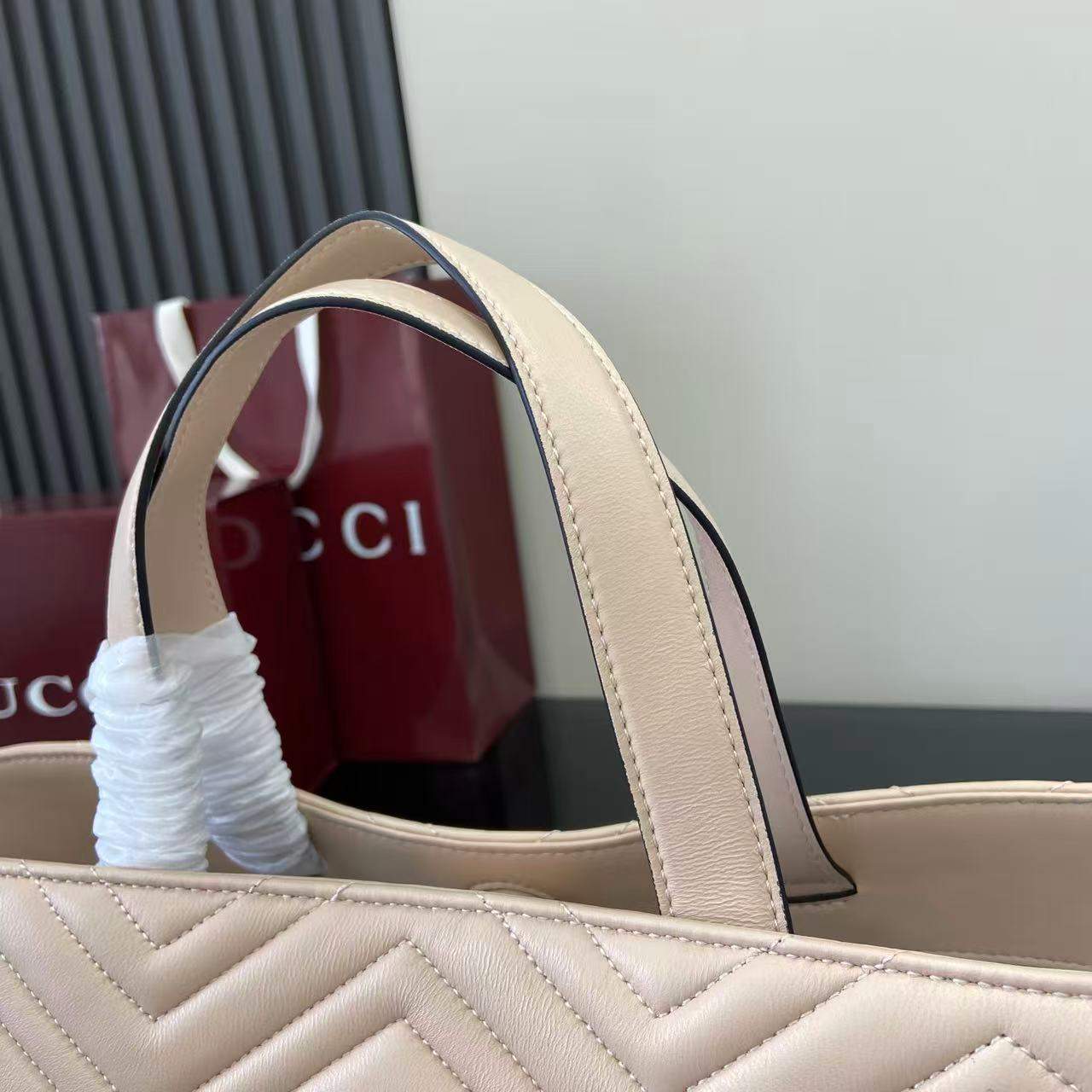 Exact Copy Gucci Betty Medium Replica Tote Bag - Image 8