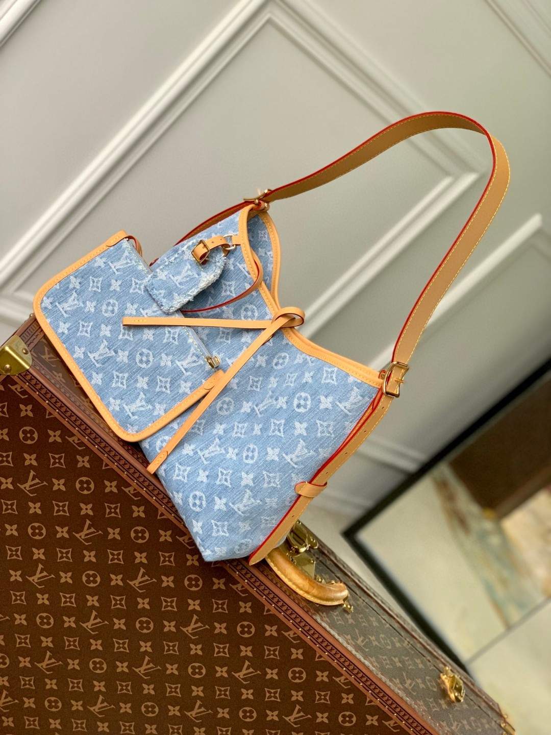 Copy Louis Vuitton CarryAll PM Replica Bag - Image 3