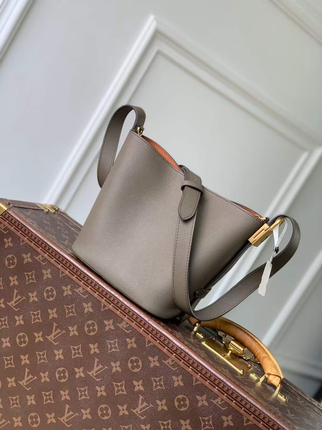 Exclusive Louis Vuitton All In BB Replica Bag - Image 2