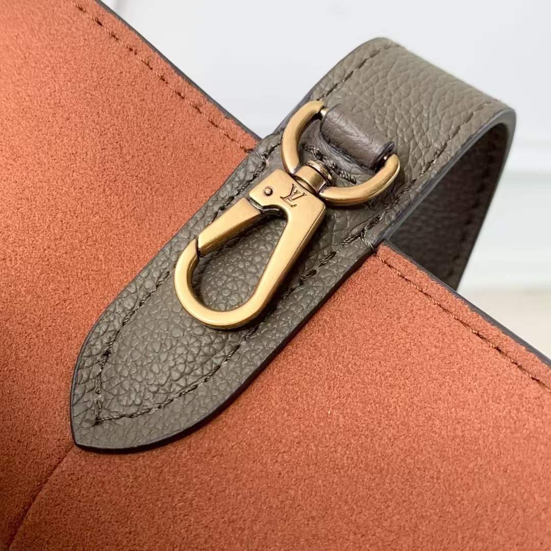 Exclusive Louis Vuitton All In BB Replica Bag - Image 6