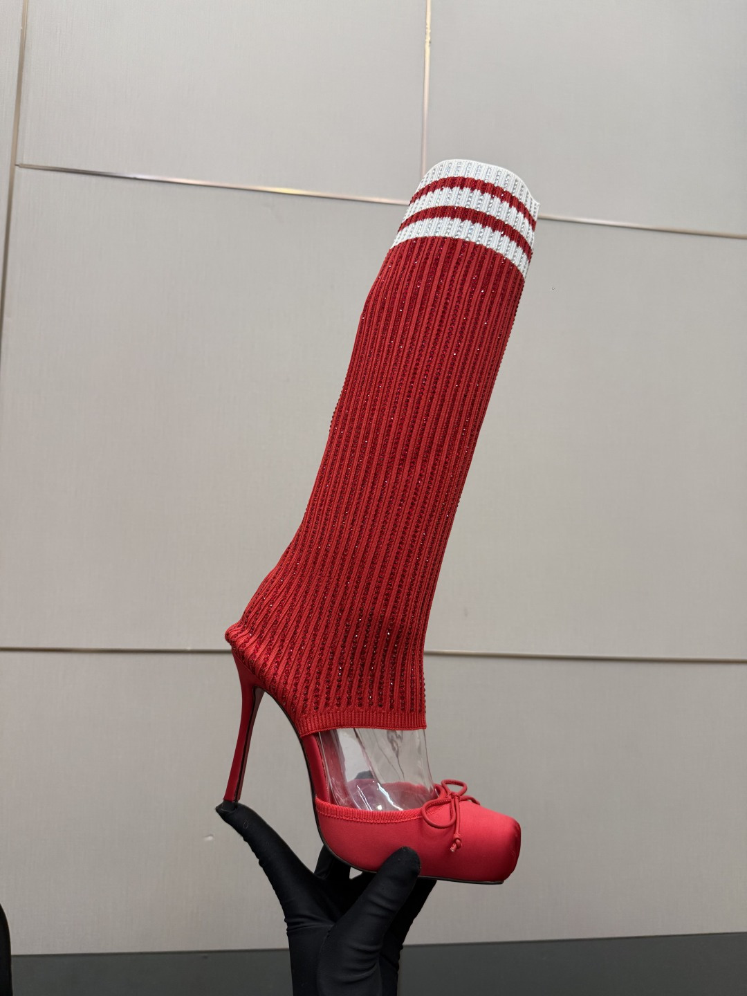 Copy Christian Louboutin Cassia Annmac Replica Pump - Image 7