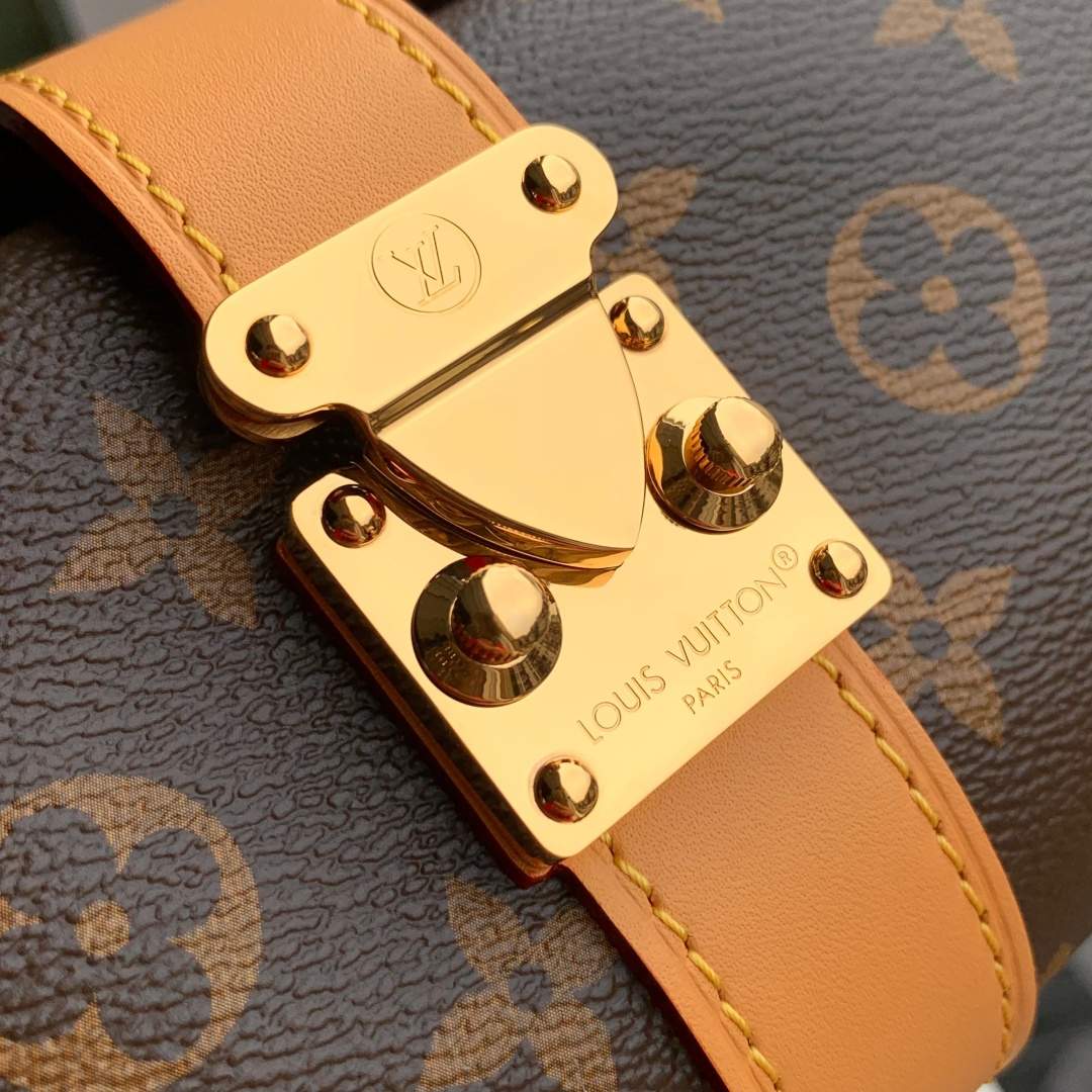 Exclusive Louis Vuitton Pochette Mia Replica Bag - Image 8