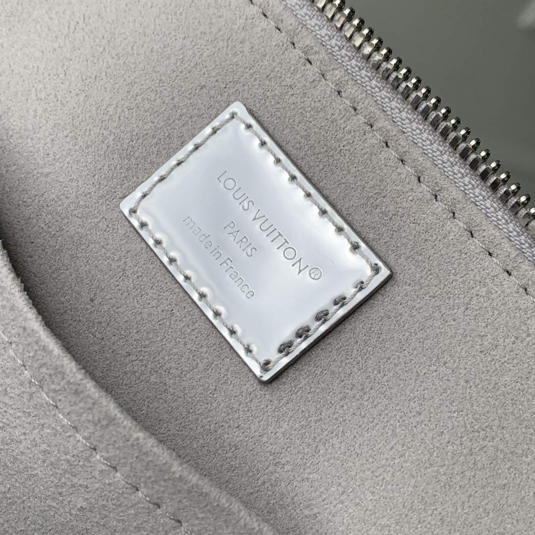 Finest Louis Vuitton Alma BB Replica Bag - Image 9